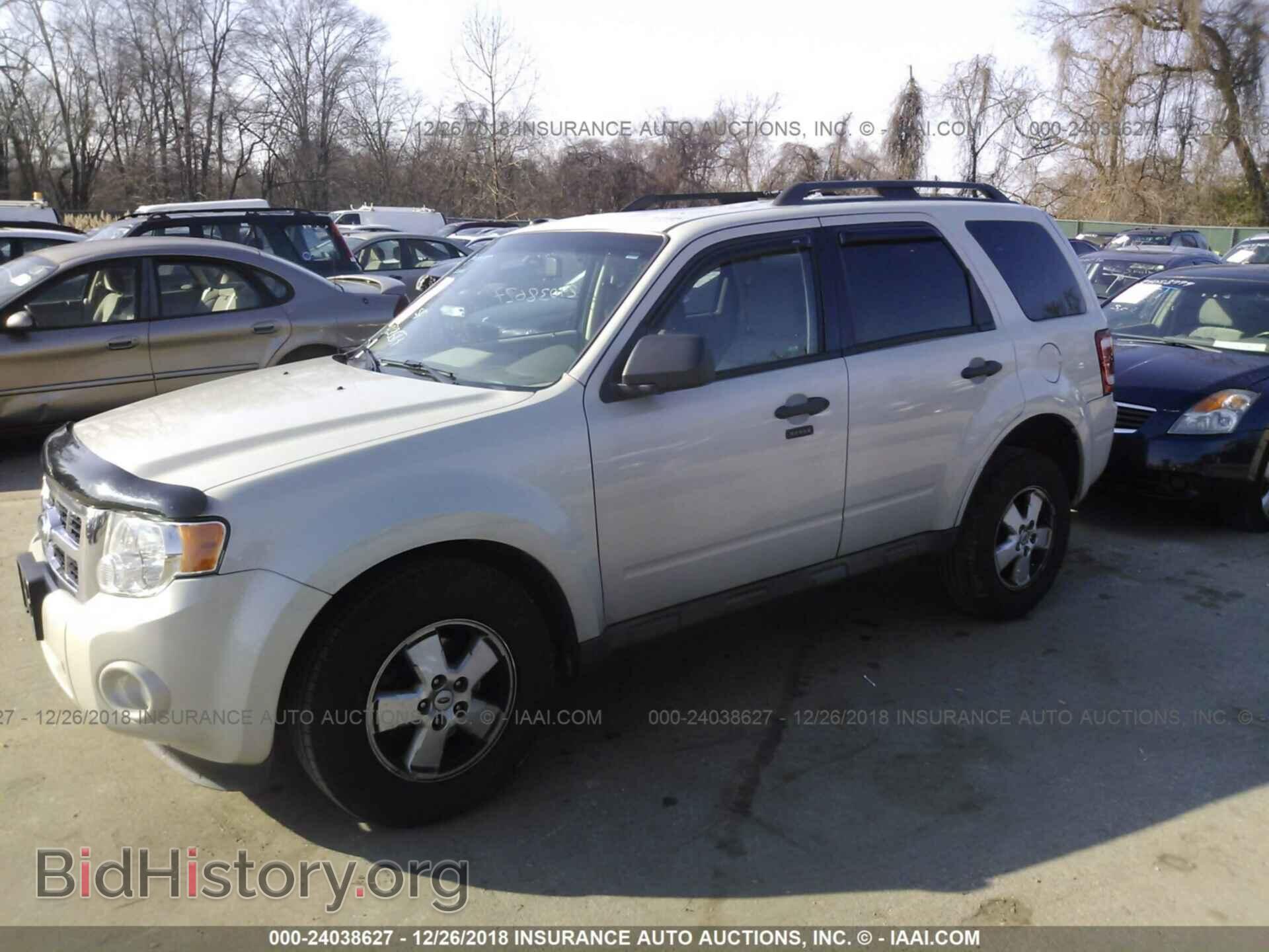 2009 FORD ESCAPE - VIN: 1FMCU03799KC31065 - Photo 2
