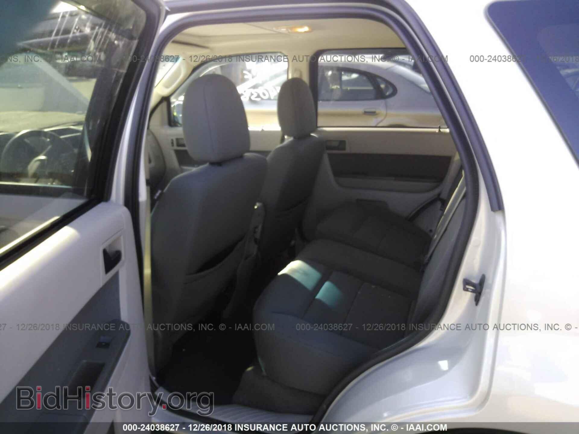 2009 FORD ESCAPE - VIN: 1FMCU03799KC31065 - Photo 8