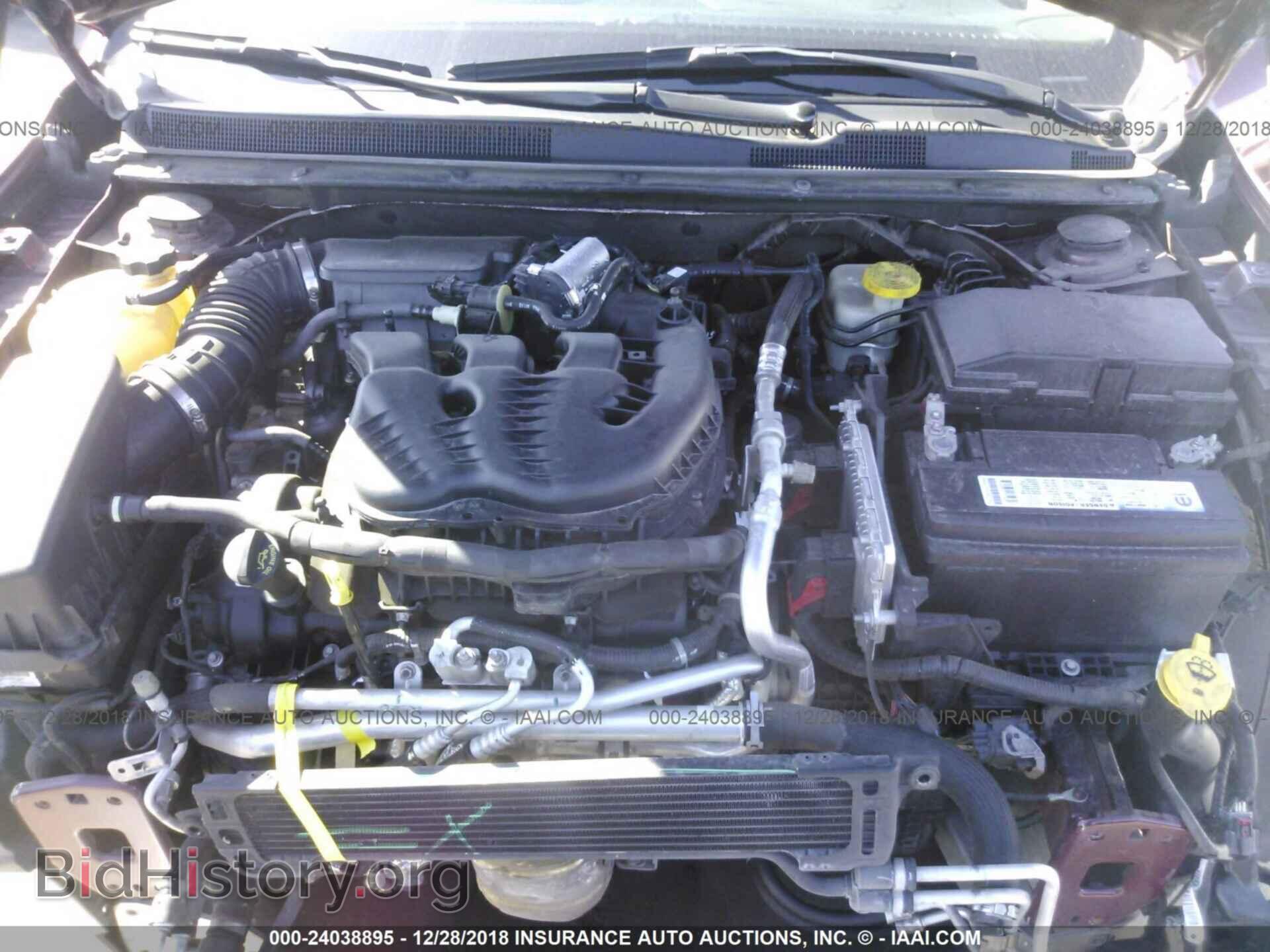 2016 CHRYSLER 200 - VIN: 1C3CCCAG4GN101352 - Фото 10