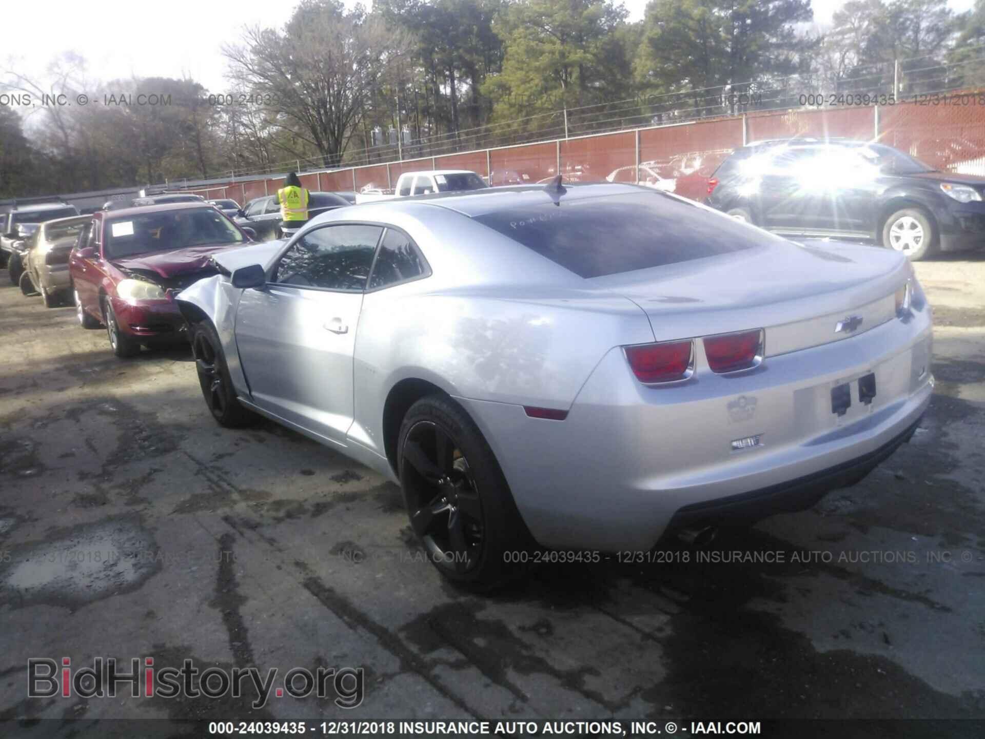 2010 CHEVROLET CAMARO - VIN: 2G1FA1EV0A9208557 - Фото 3