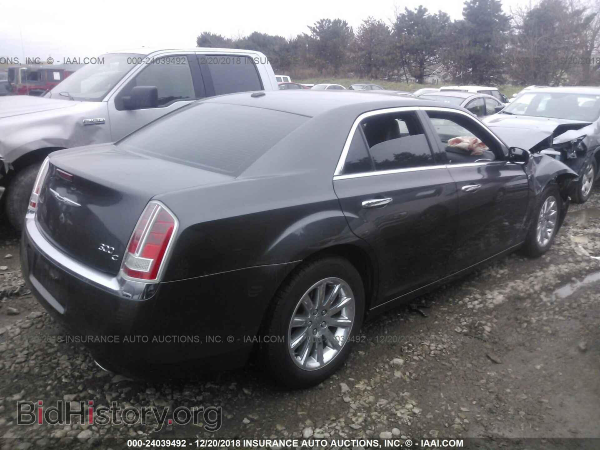 2013 CHRYSLER 300C - VIN: 2C3CCAET1DH650068 - Фото 4