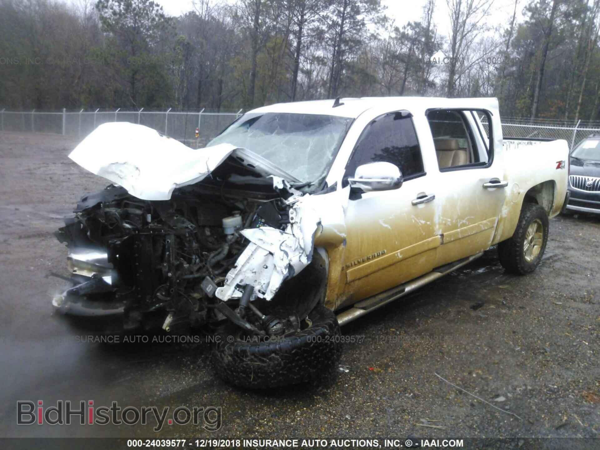 2007 CHEVROLET SILVERADO - VIN: 2GCEK13M871597210 - Фото 2
