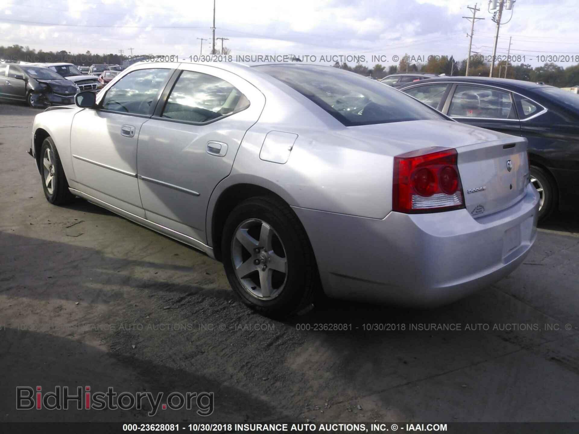 2010 DODGE CHARGER - VIN: 2B3CA3CV9AH301268 - Фото 3