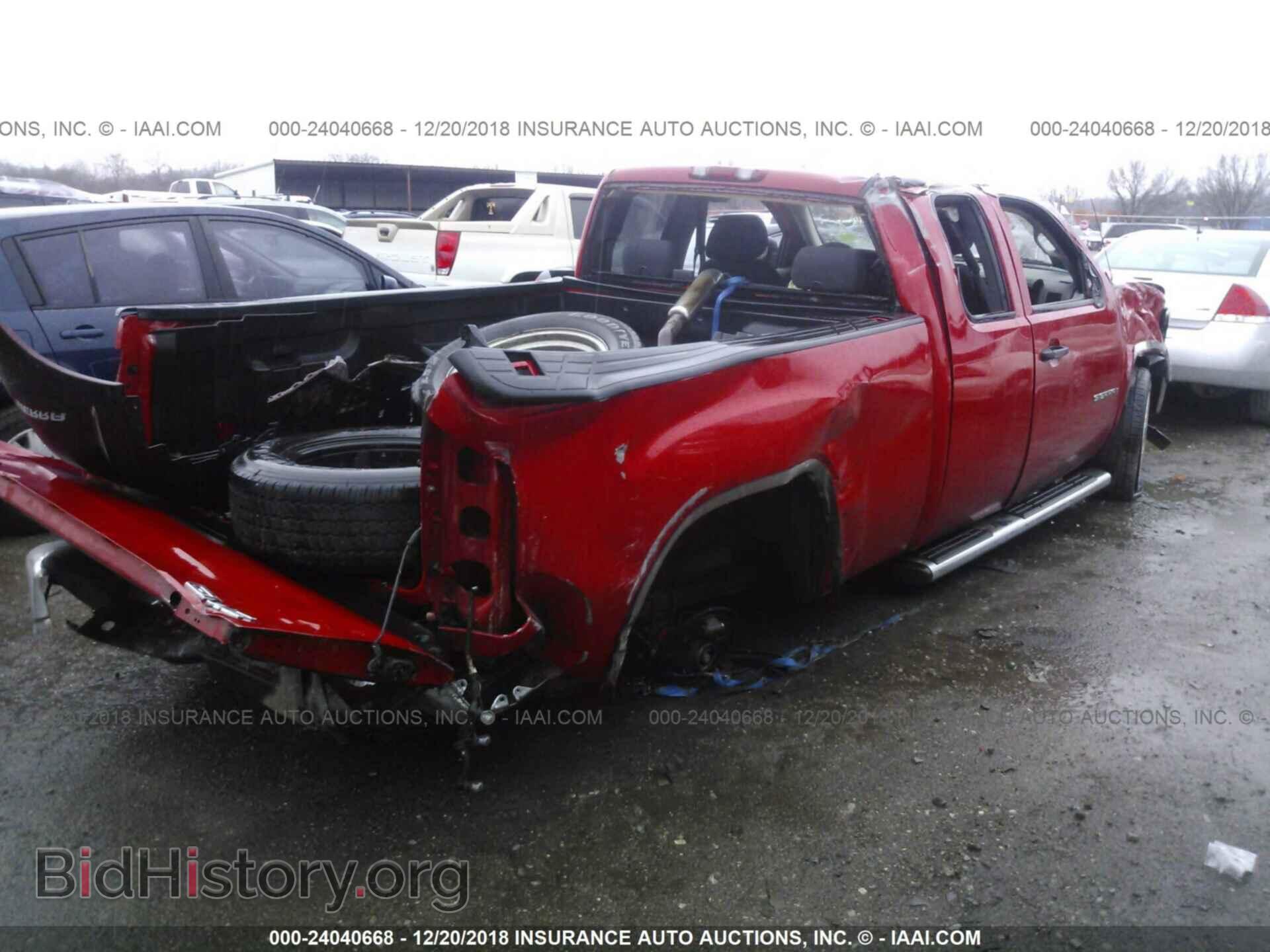 2007 GMC NEW SIERRA - VIN: 2GTEC19CX71604590 - Фото 4