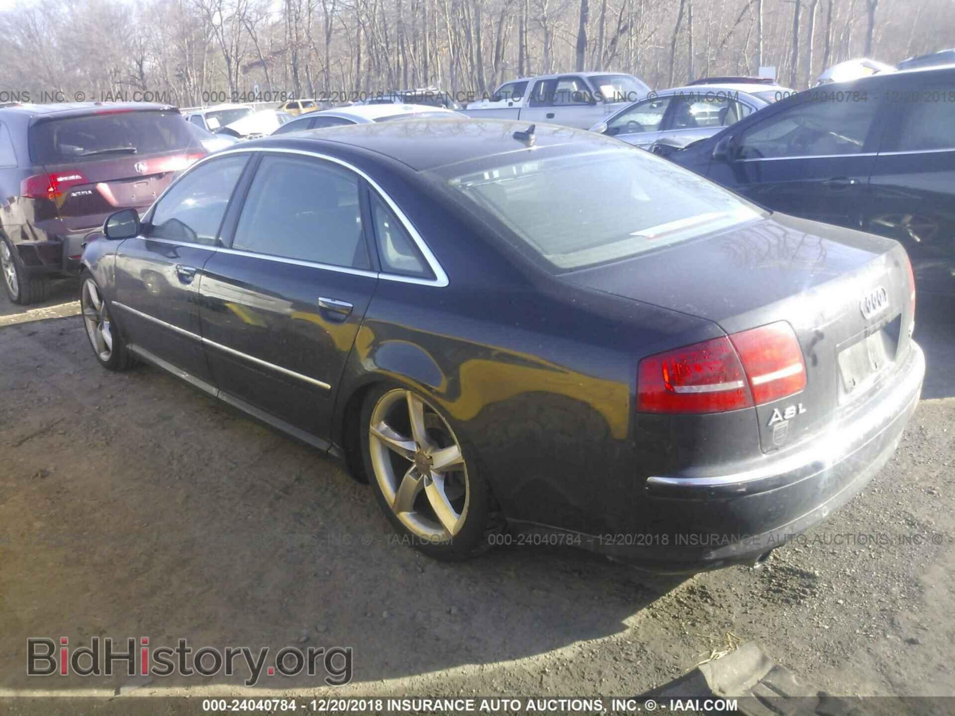 2010 AUDI A8 - VIN: WAURVAFA8AN009206 - Photo 3