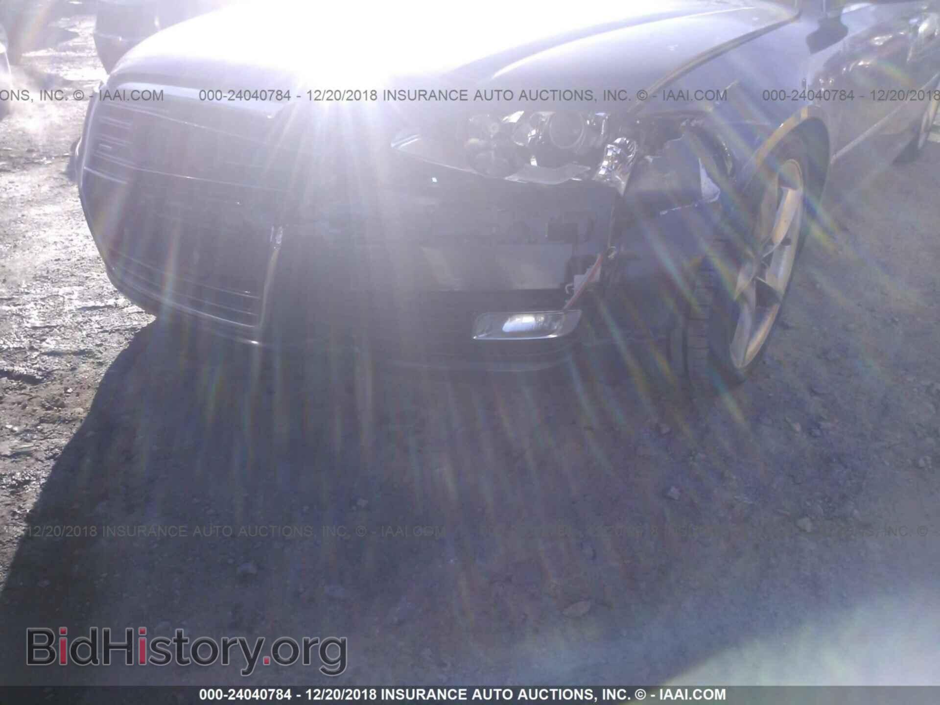 2010 AUDI A8 - VIN: WAURVAFA8AN009206 - Photo 6