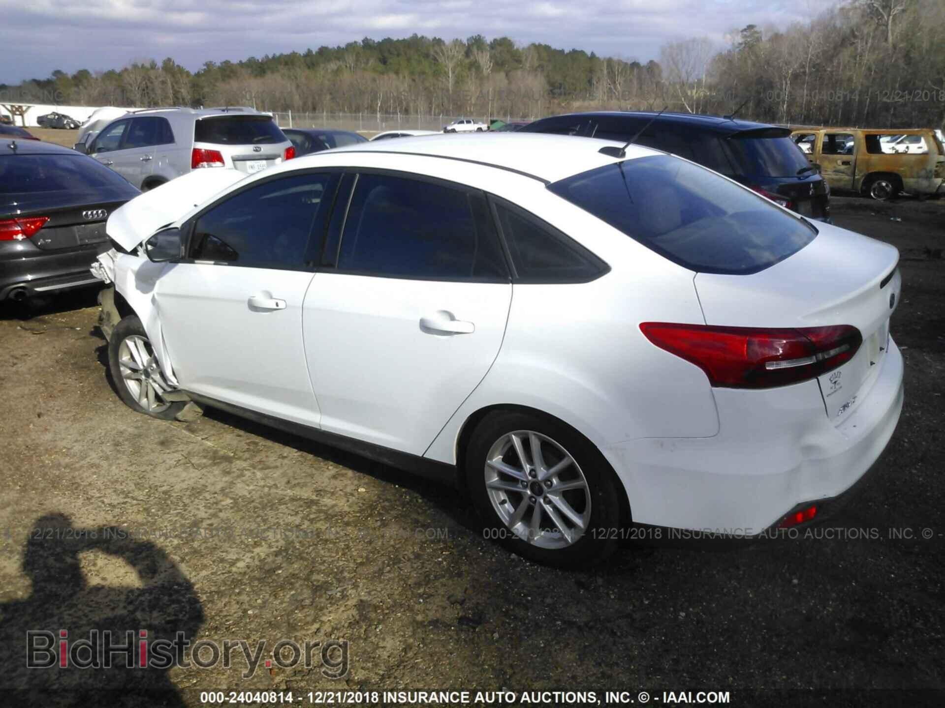 2016 FORD FOCUS - VIN: 1FADP3F28GL320155 - Фото 3