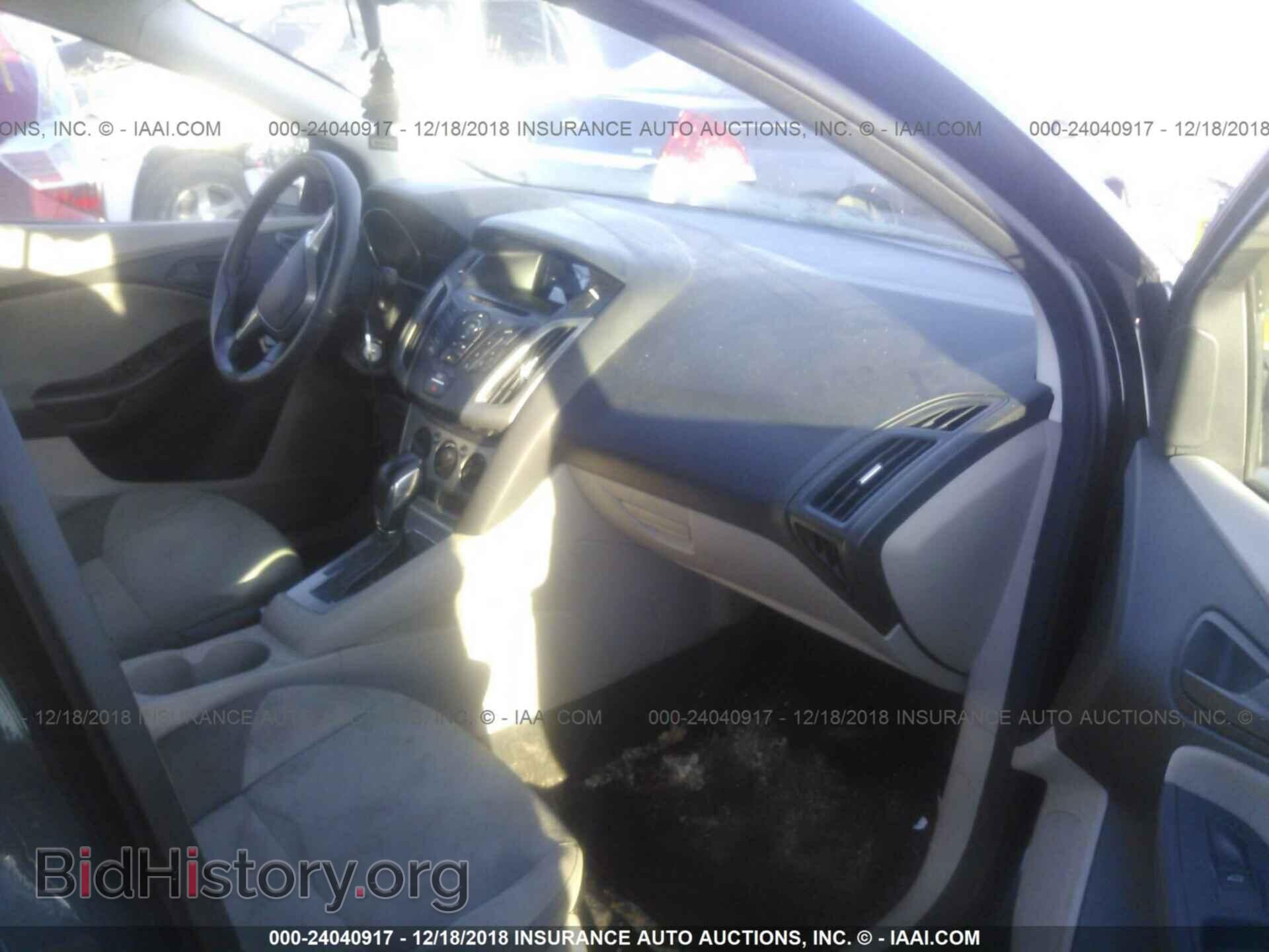 2012 Ford Focus - VIN: 1FAHP3F27CL455963 - Photo 5