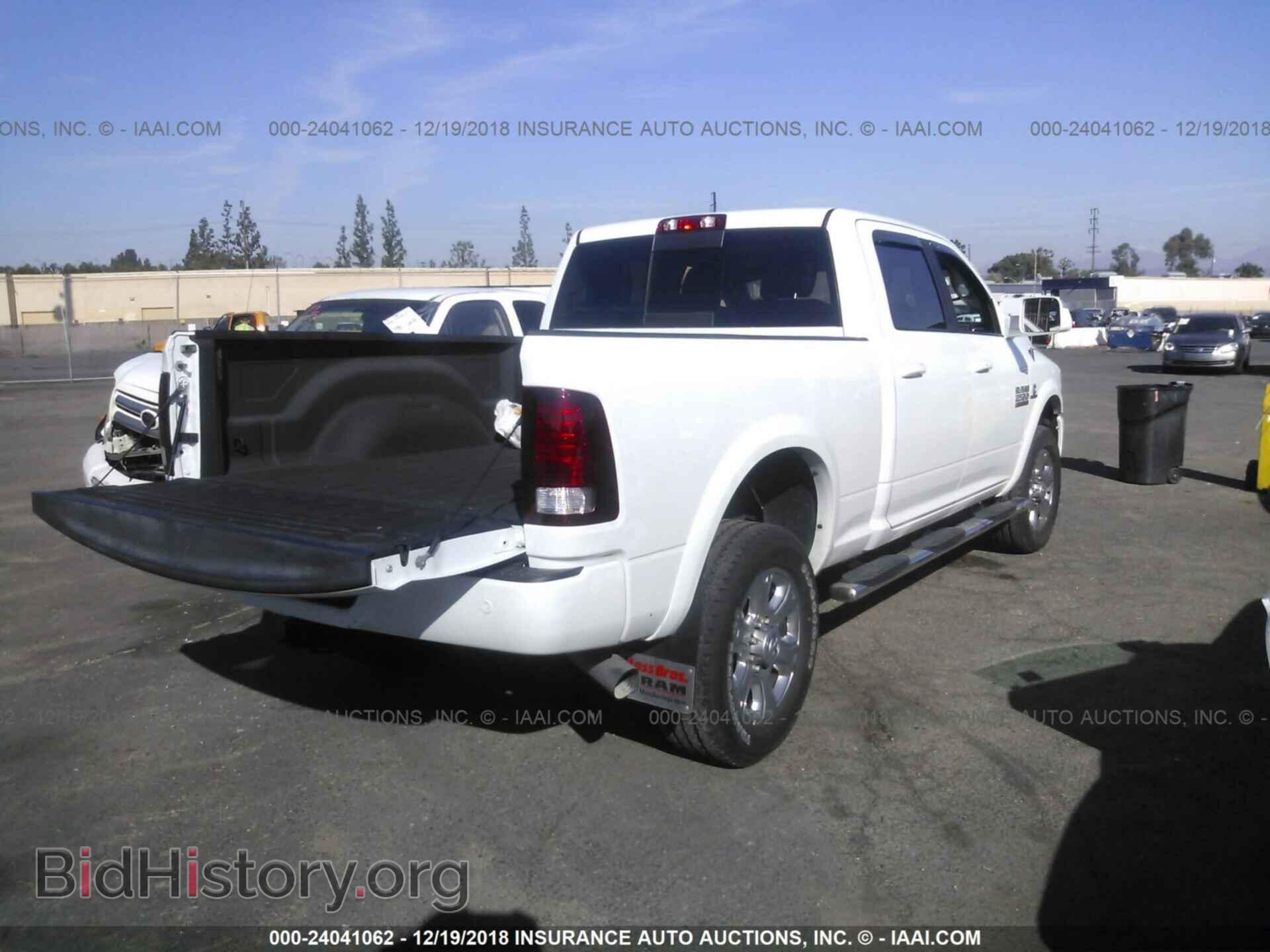 2018 RAM 2500 - VIN: 3C6UR5FLXJG224256 - Фото 4