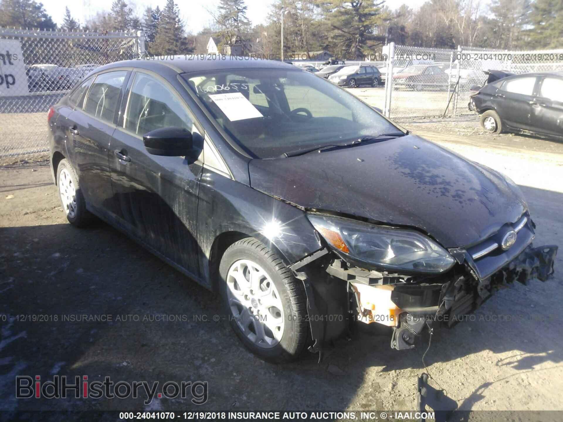 Photo 1FAHP3F2XCL264778 - FORD FOCUS 2012