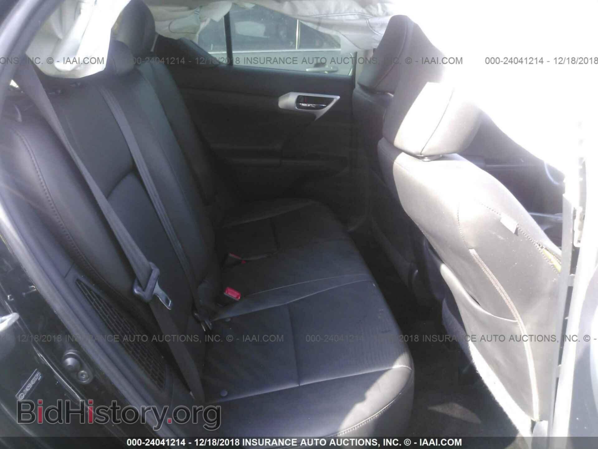 2011 LEXUS CT - VIN: JTHKD5BH4B2003955 - Photo 8