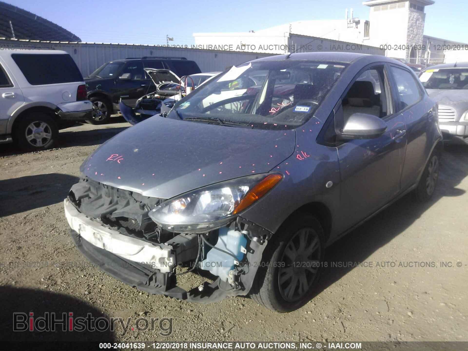 2013 MAZDA MAZDA2 - VIN: JM1DE1KY5D0164510 - Фото 2