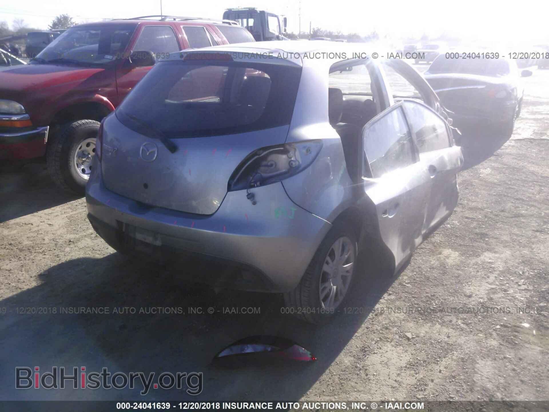 2013 MAZDA MAZDA2 - VIN: JM1DE1KY5D0164510 - Фото 4
