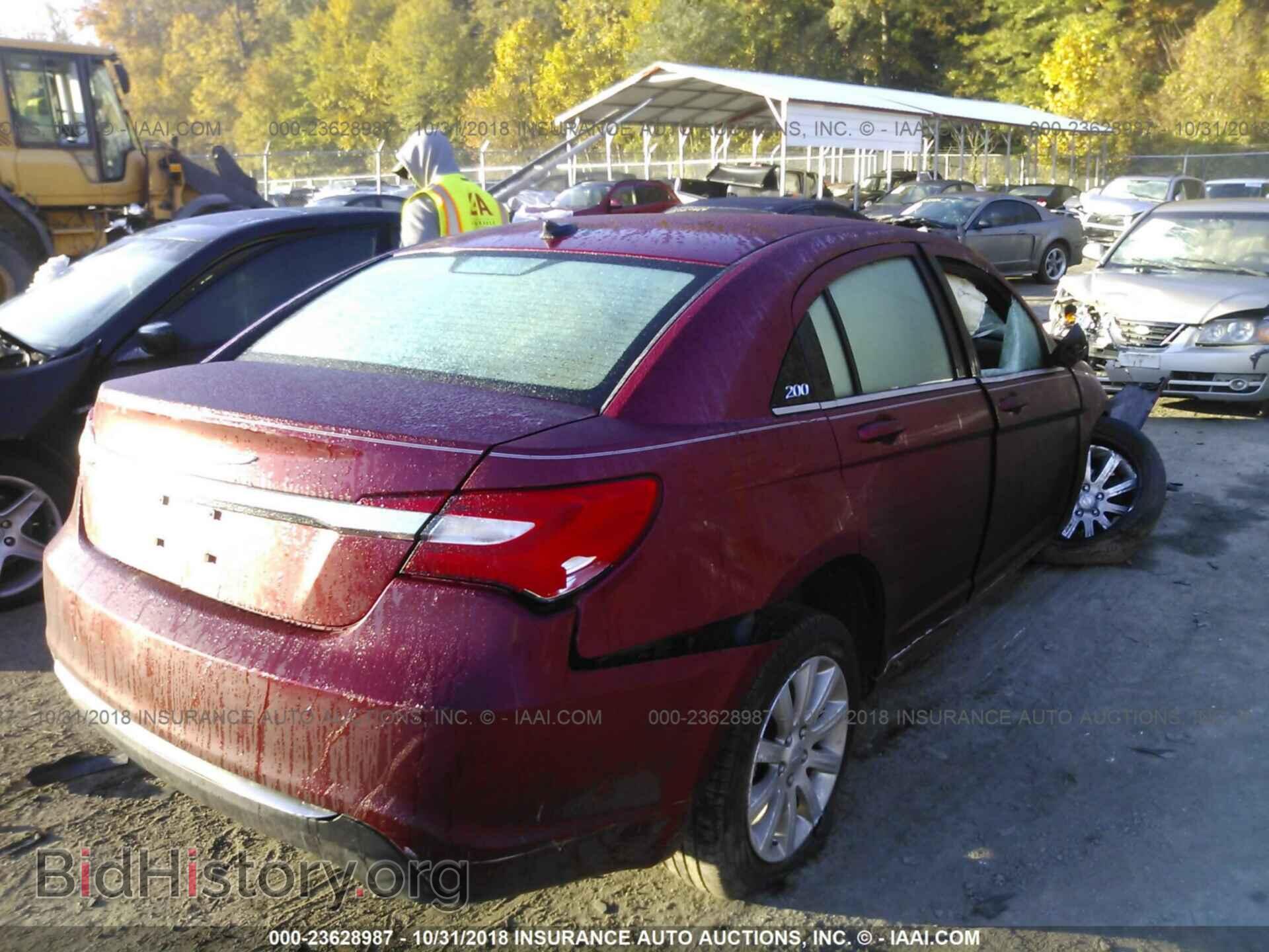 2013 CHRYSLER 200 - VIN: 1C3CCBBB2DN583800 - Photo 4