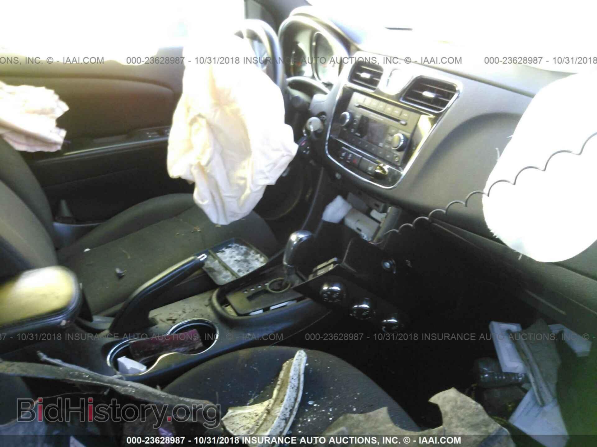 2013 CHRYSLER 200 - VIN: 1C3CCBBB2DN583800 - Photo 5