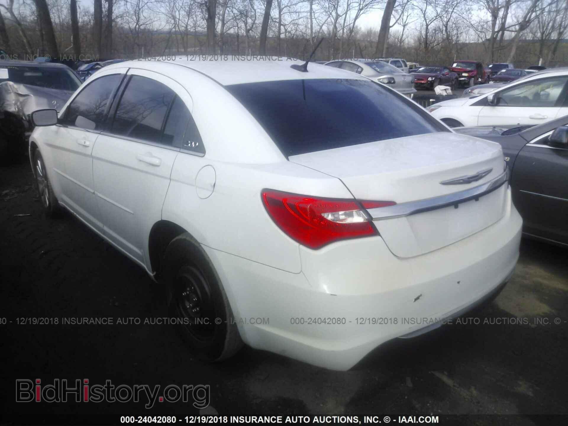 2013 CHRYSLER 200 - VIN: 1C3CCBBB0DN678985 - Фото 3