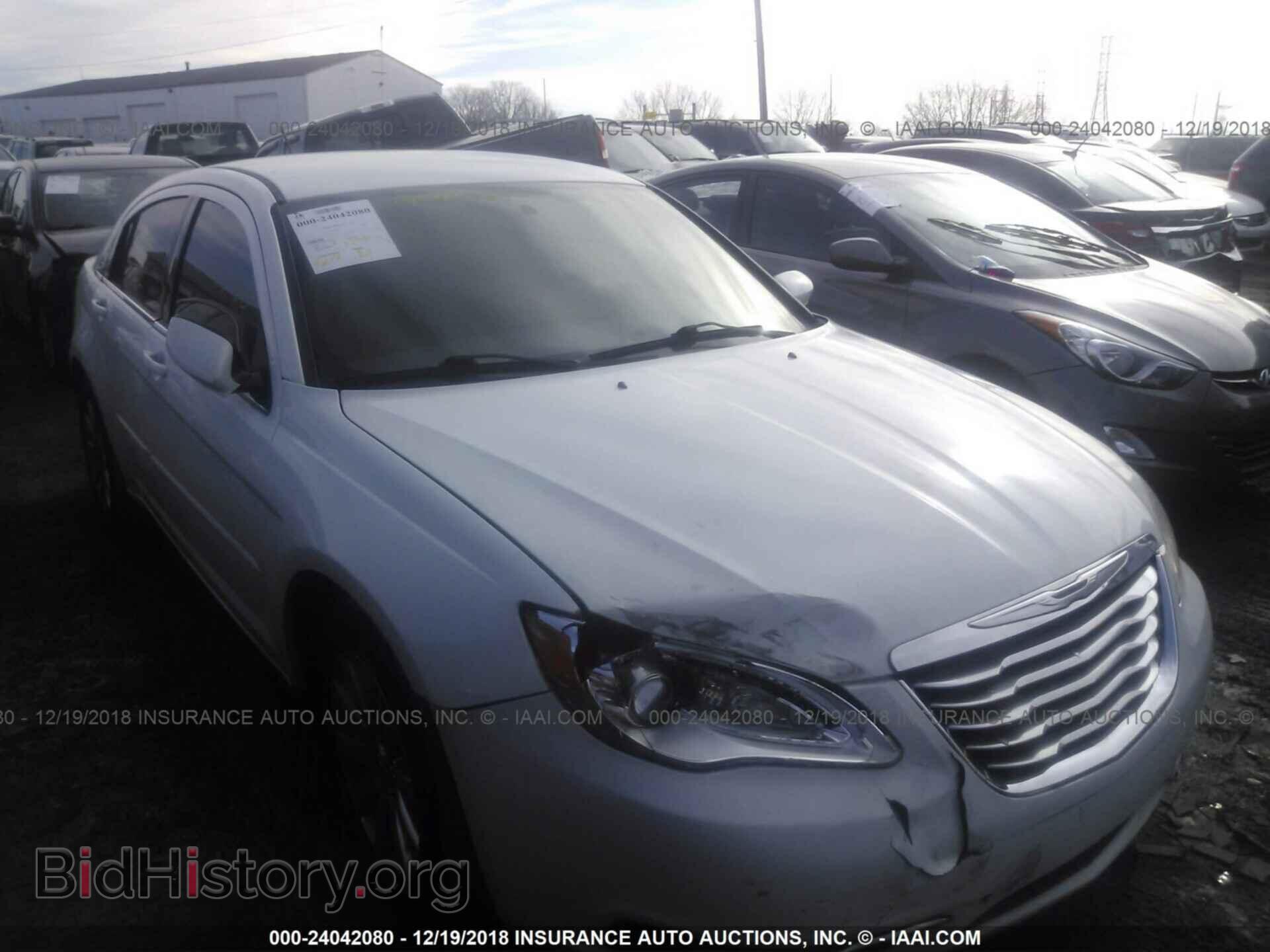 2013 CHRYSLER 200 - VIN: 1C3CCBBB0DN678985 - Фото 6