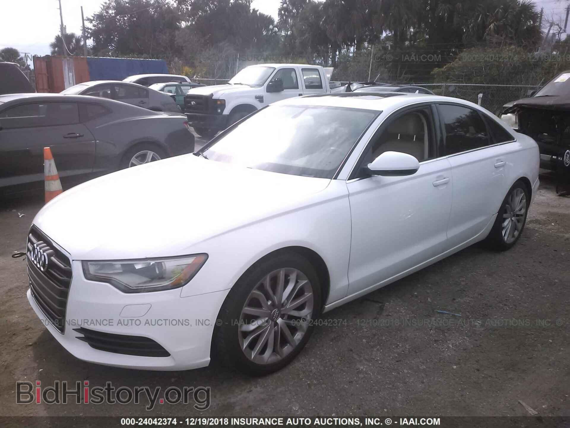 2013 AUDI A6 - VIN: WAUDFAFC2DN009828 - Фото 2