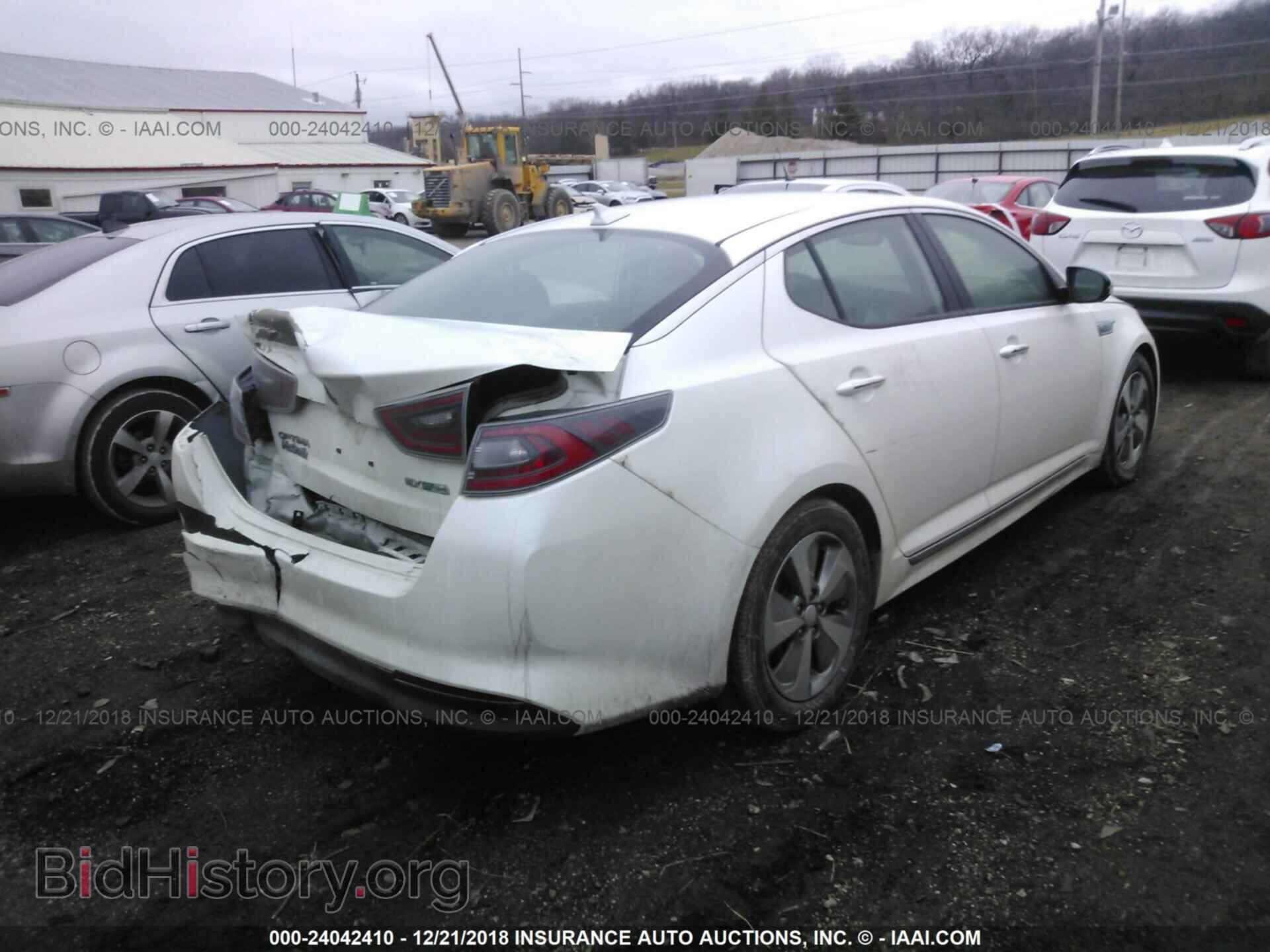2014 KIA OPTIMA - VIN: KNAGN4AD8E5063640 - Фото 4