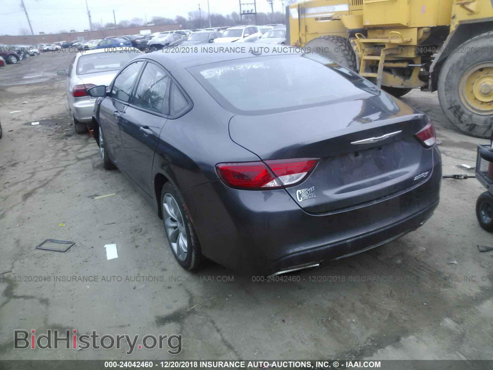 2015 CHRYSLER 200 - VIN: 1C3CCCBBXFN749456 - Фото 3