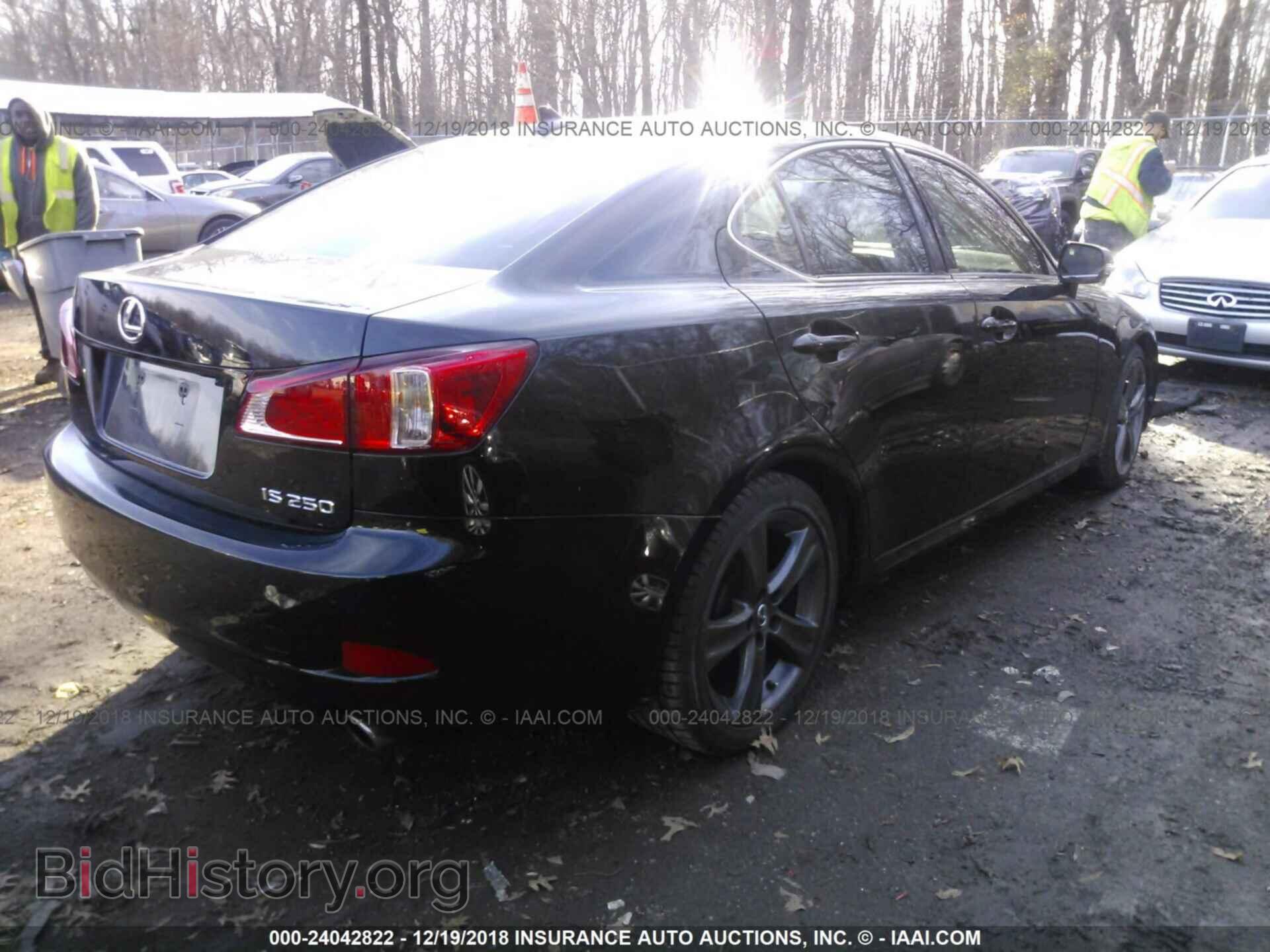 2011 LEXUS IS - VIN: JTHBF5C20B5135887 - Photo 4