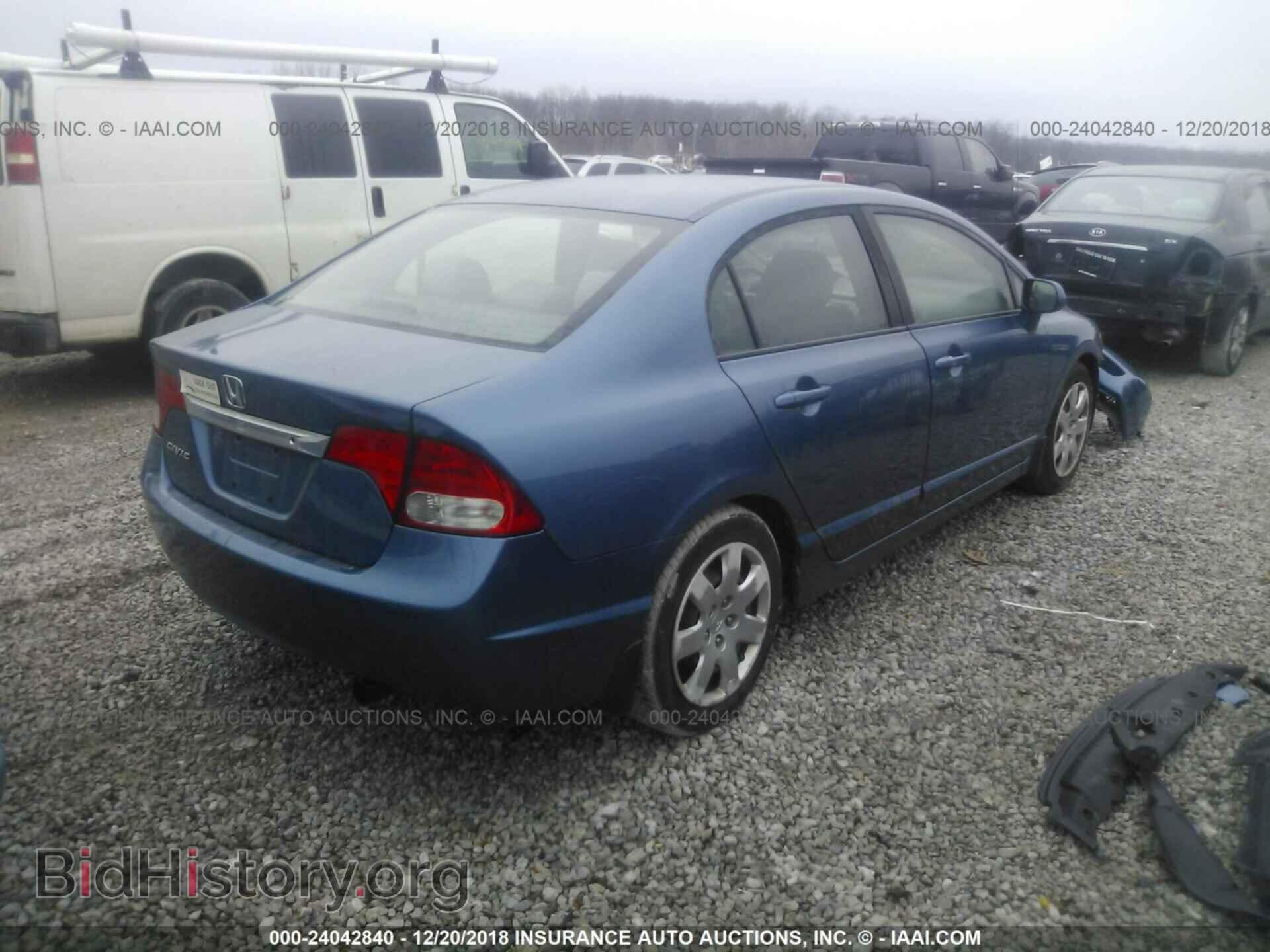 2011 HONDA CIVIC - VIN: 19XFA1F52BE043538 - Photo 4