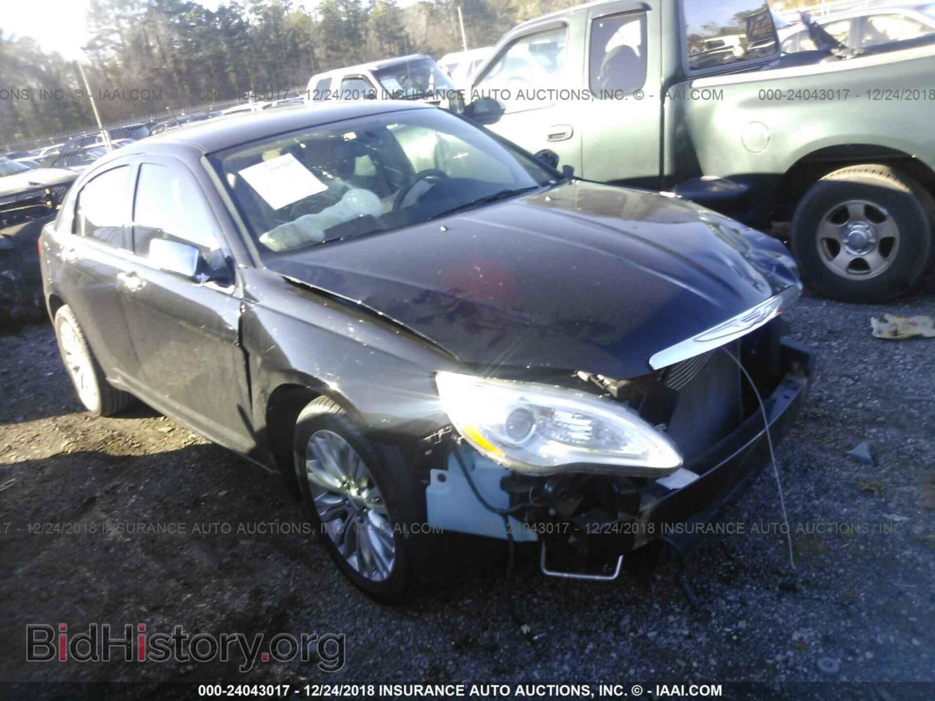 Фотография 1C3CCBCB1CN106529 - CHRYSLER 200 2012
