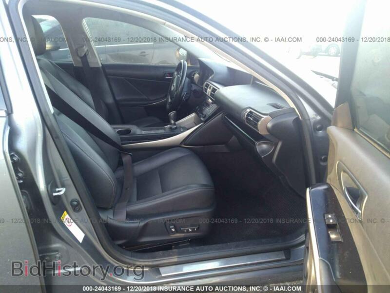 2014 Lexus IS (VIN JTHBF1D23E5018302) — фото 5 из 10