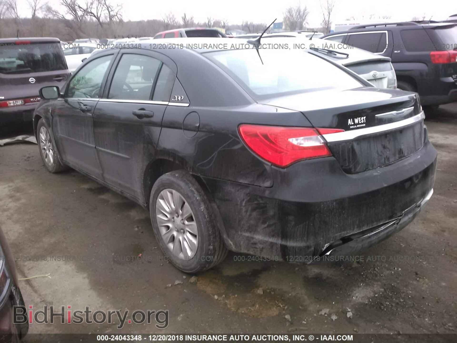 2012 CHRYSLER 200 - VIN: 1C3CCBAB3CN205274 - Фото 3