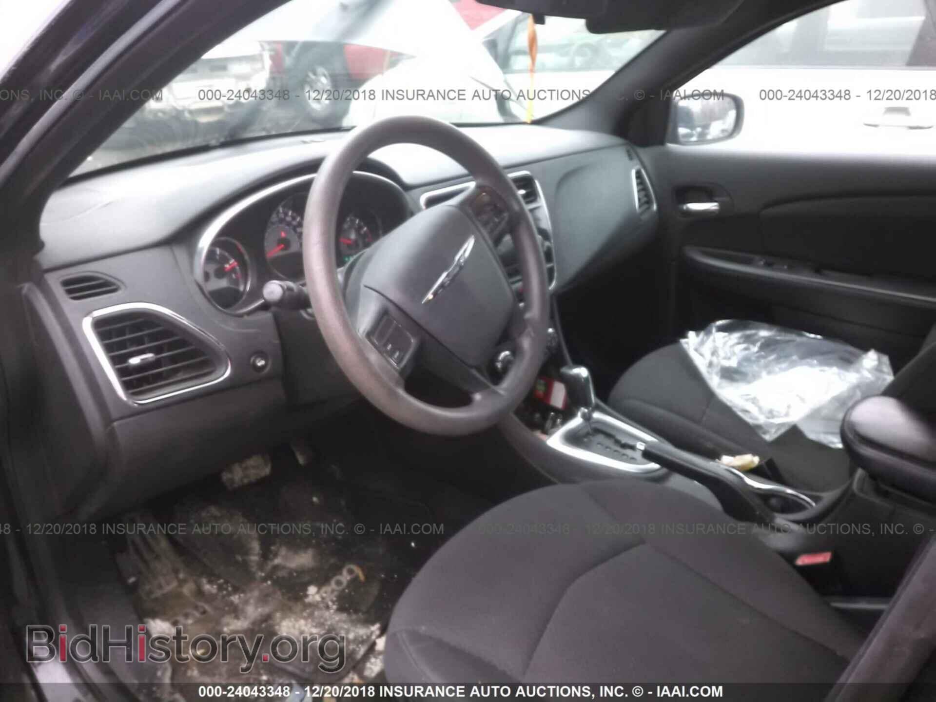 2012 CHRYSLER 200 - VIN: 1C3CCBAB3CN205274 - Фото 5