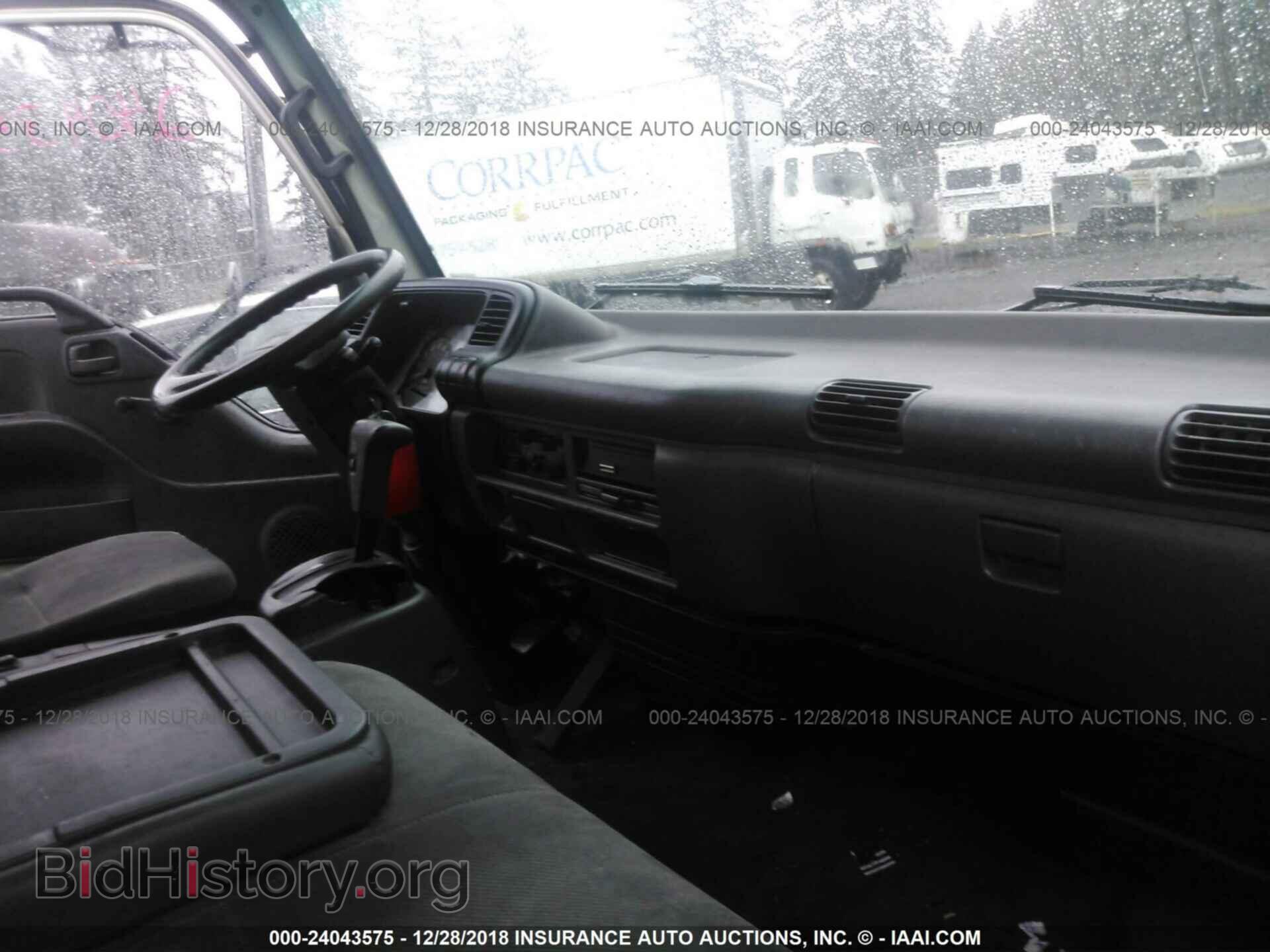 2004 ISUZU NPR - VIN: JALC4B14947005630 - Photo 5