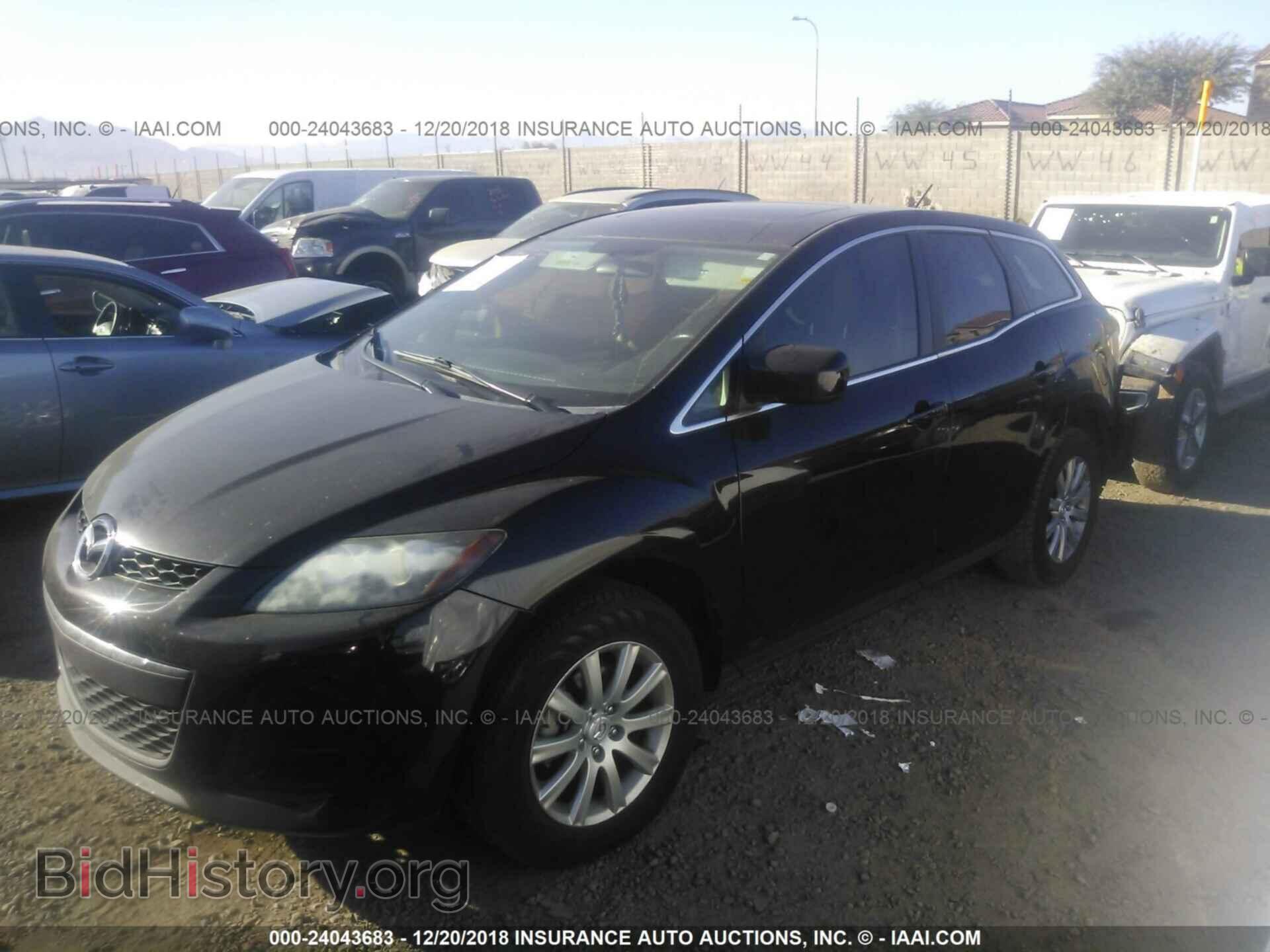 2011 MAZDA CX-7 - VIN: JM3ER2C50B0360832 - Photo 2