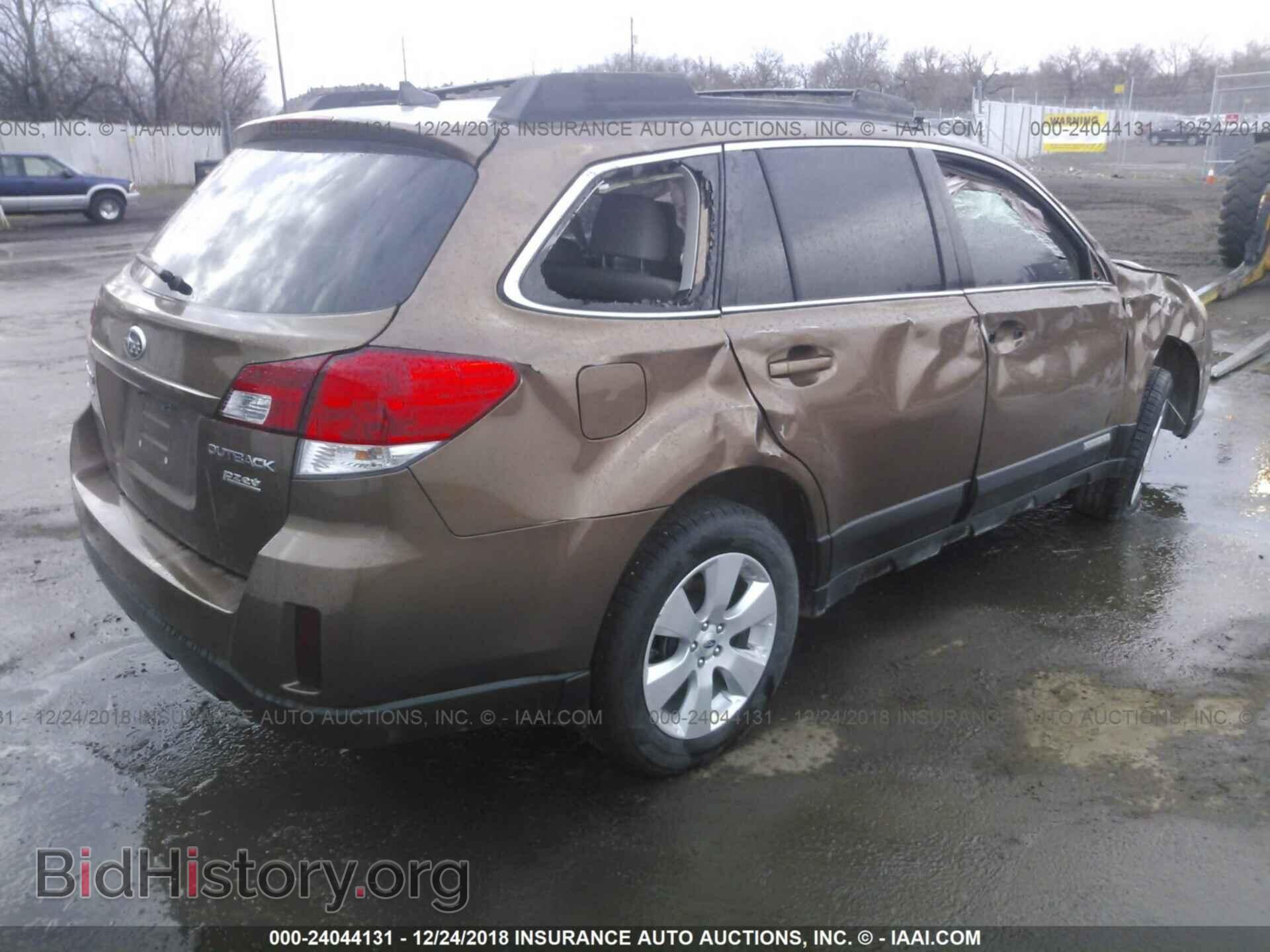 2011 SUBARU OUTBACK - VIN: 4S4BRBKCXB3418998 - Фото 4