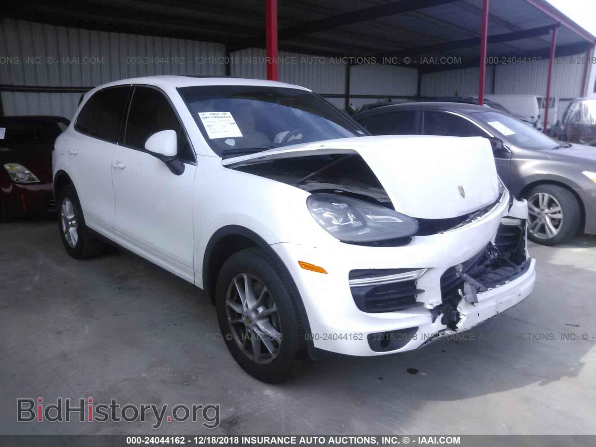 Фотография WP1AA2A22GKA08417 - PORSCHE CAYENNE 2016