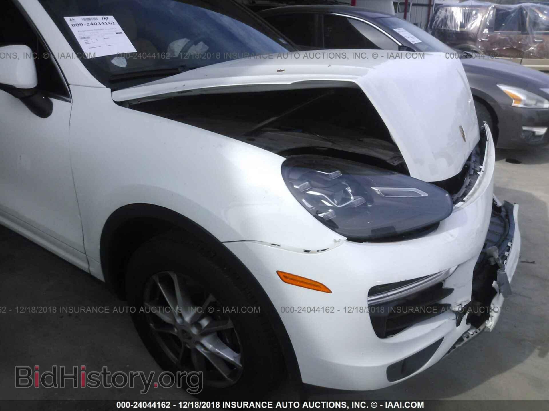 2016 PORSCHE CAYENNE - VIN: WP1AA2A22GKA08417 - Photo 6