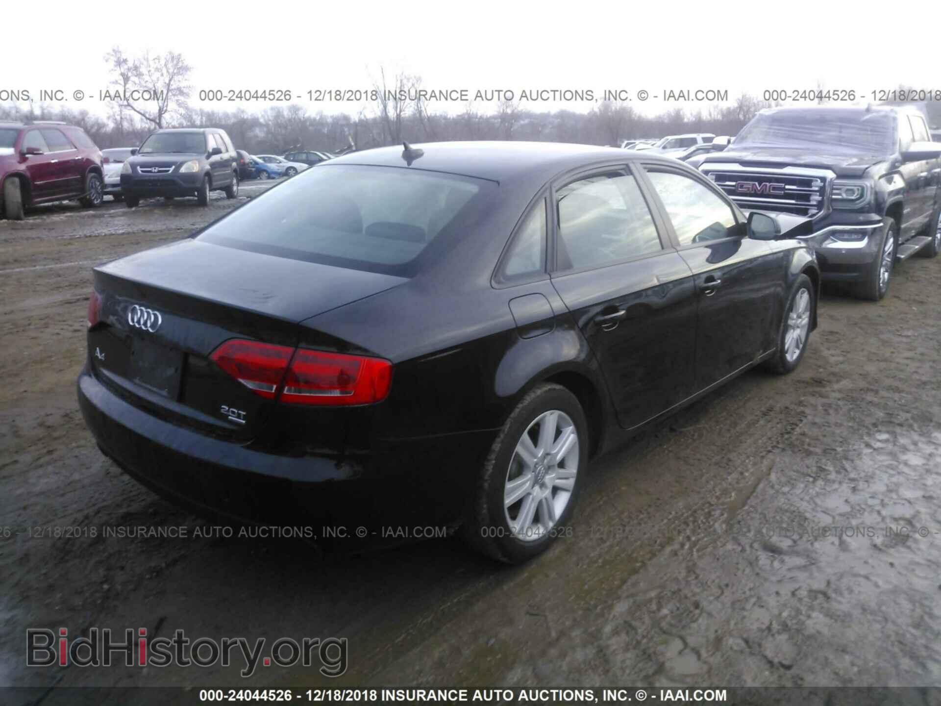 2011 AUDI A4 - VIN: WAUBFAFL5BA080498 - Фото 4