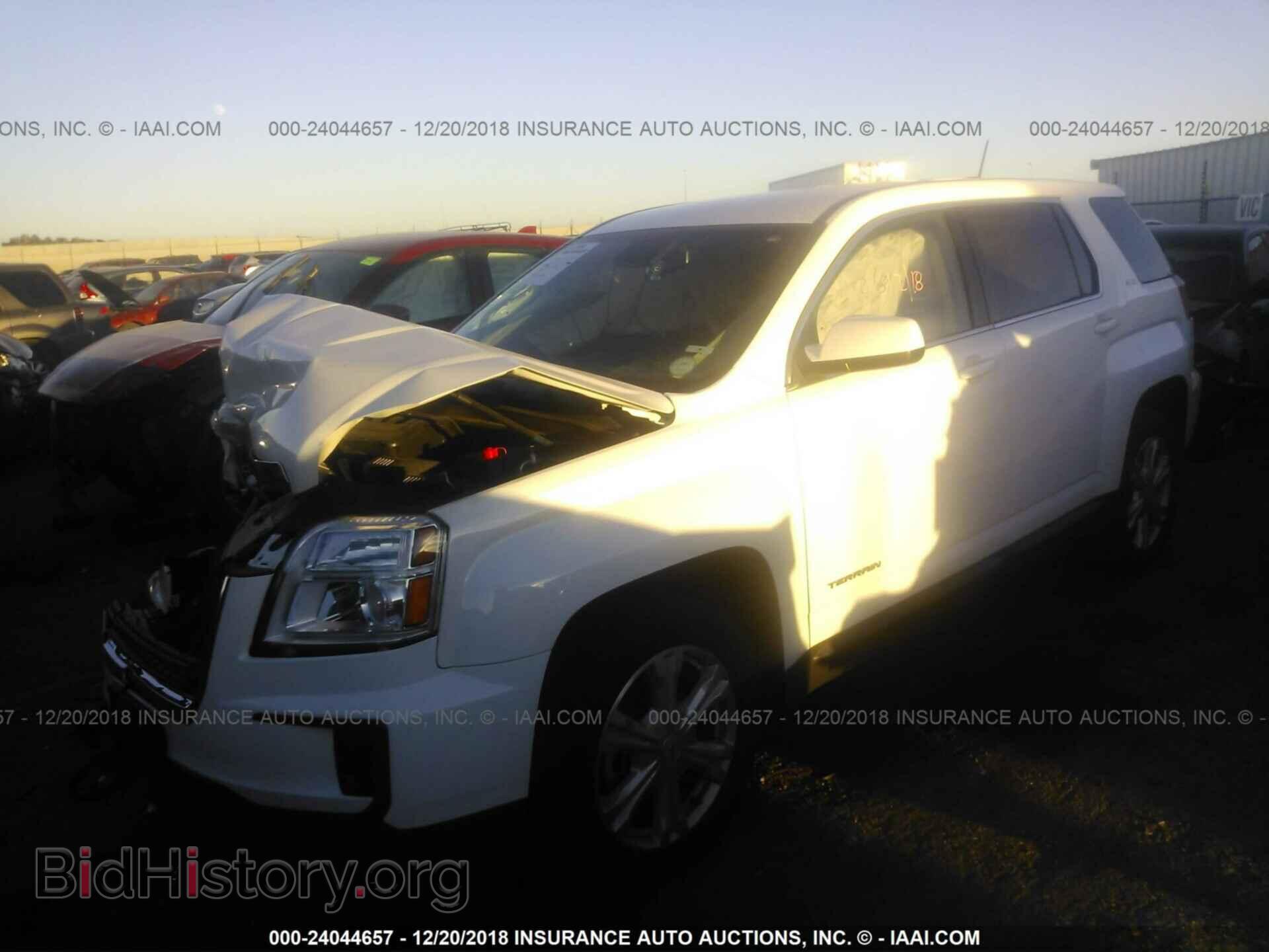 2017 GMC TERRAIN - VIN: 2GKALMEK2H6316374 - Фото 2