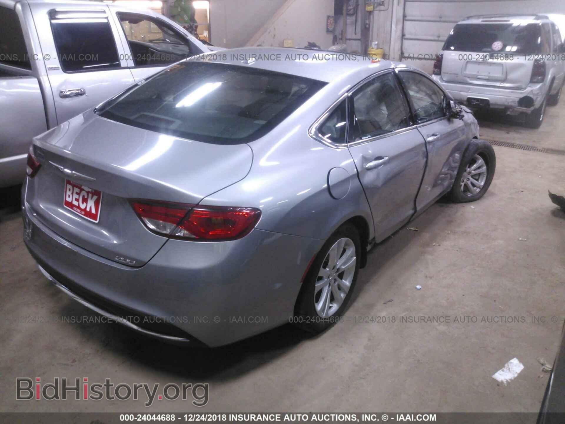 2015 CHRYSLER 200 - VIN: 1C3CCCAB9FN637152 - Photo 4