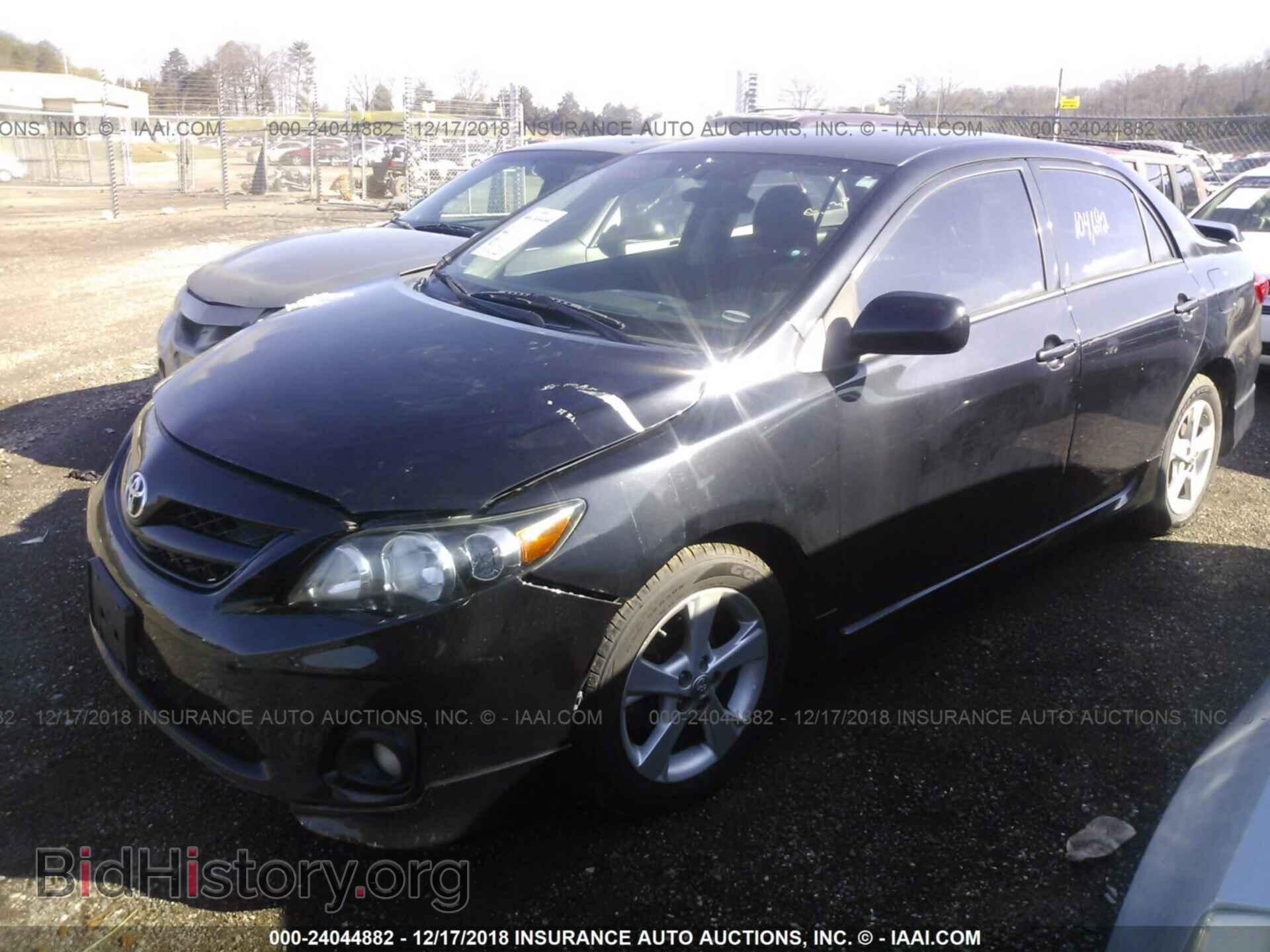 2011 Toyota Corolla - VIN: 2T1BU4EEXBC730483 - Photo 2
