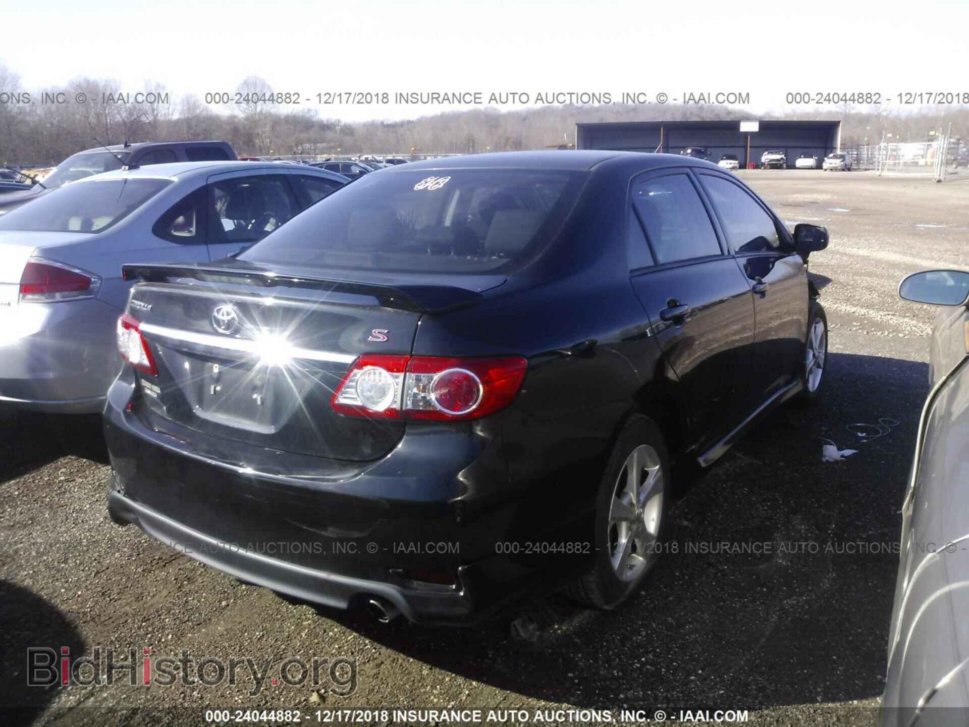 2011 Toyota Corolla - VIN: 2T1BU4EEXBC730483 - Photo 4