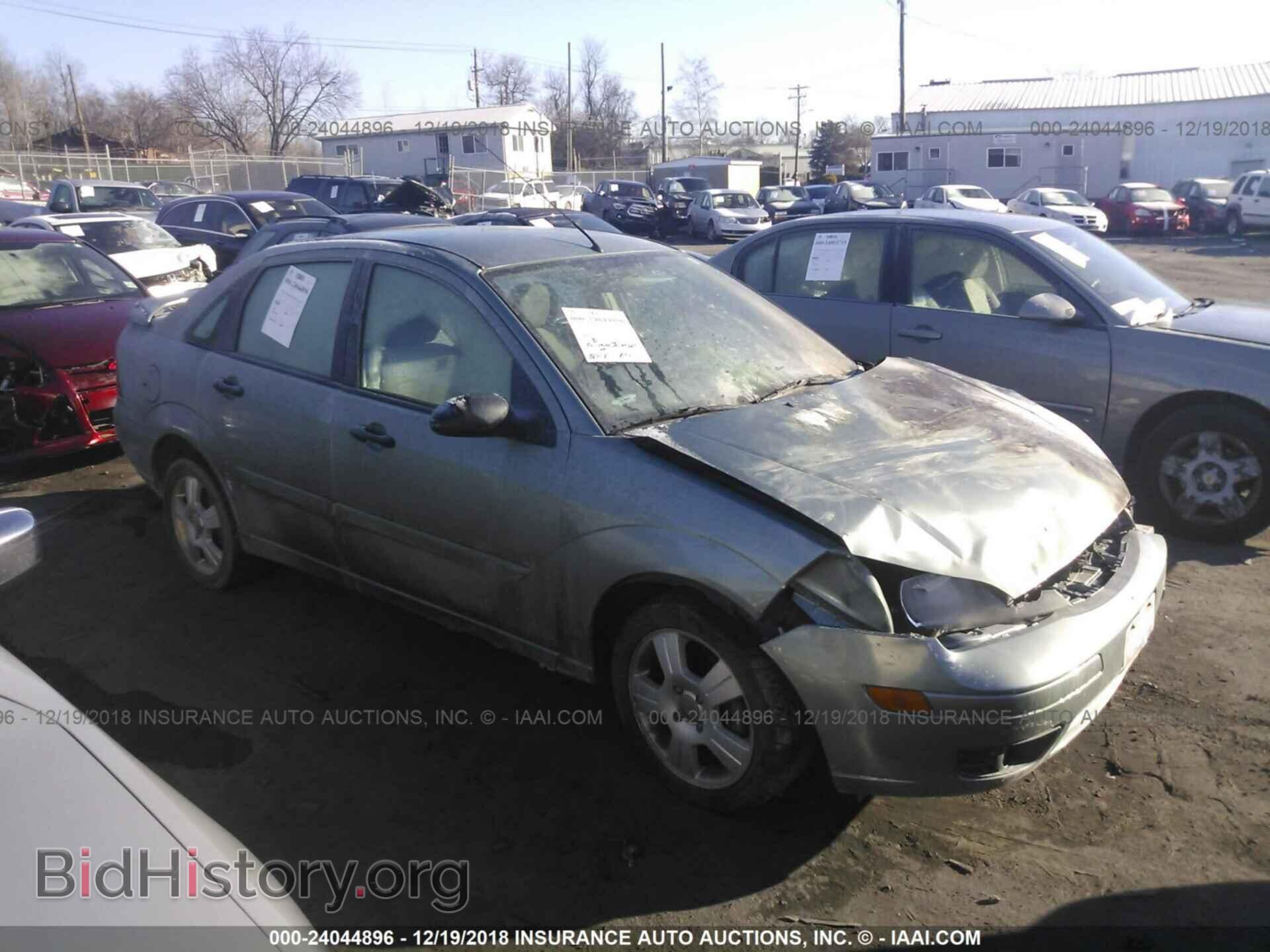 Фотография 1FAFP34N75W234014 - FORD FOCUS 2005