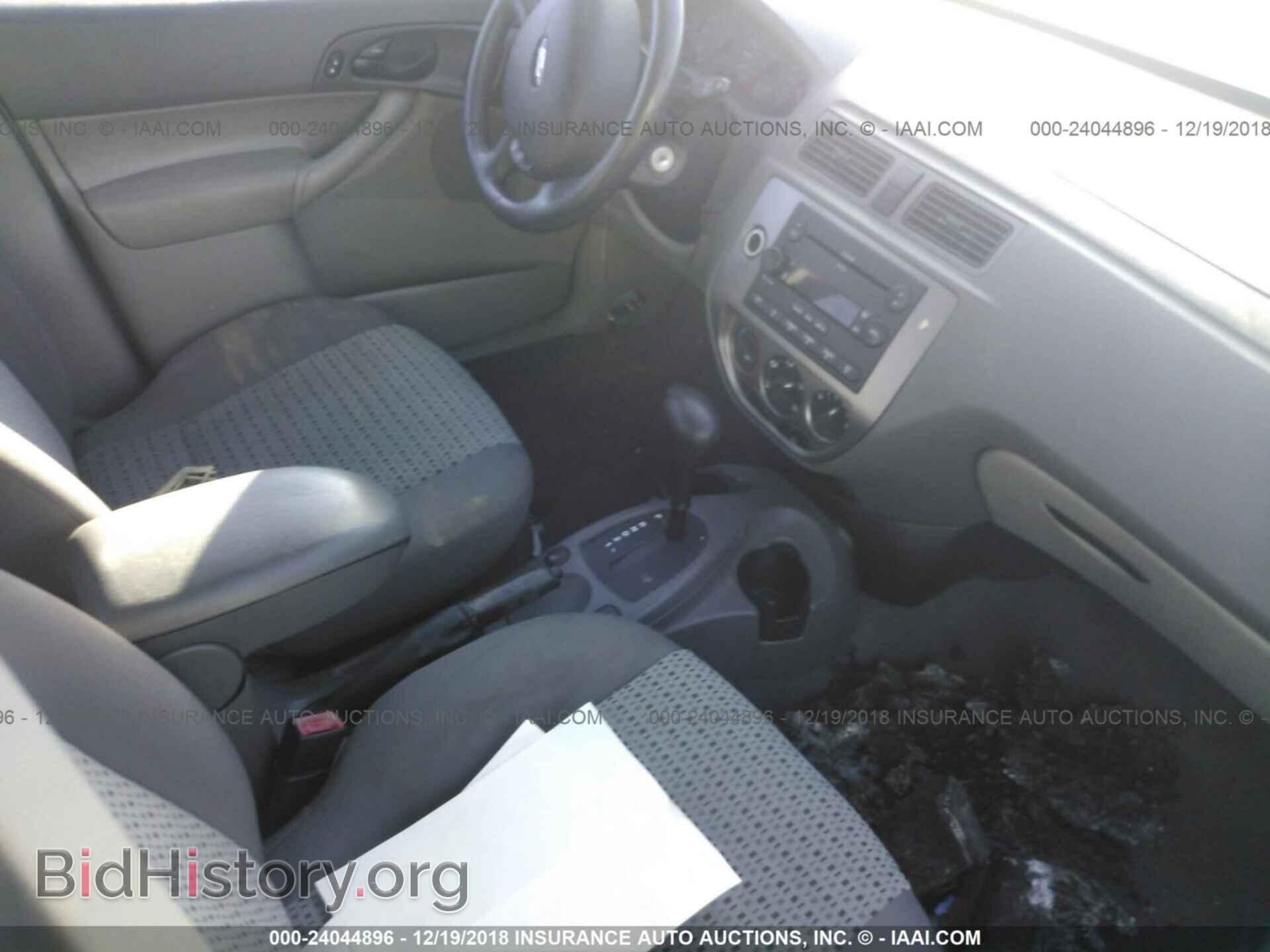 2005 FORD FOCUS - VIN: 1FAFP34N75W234014 - Фото 5