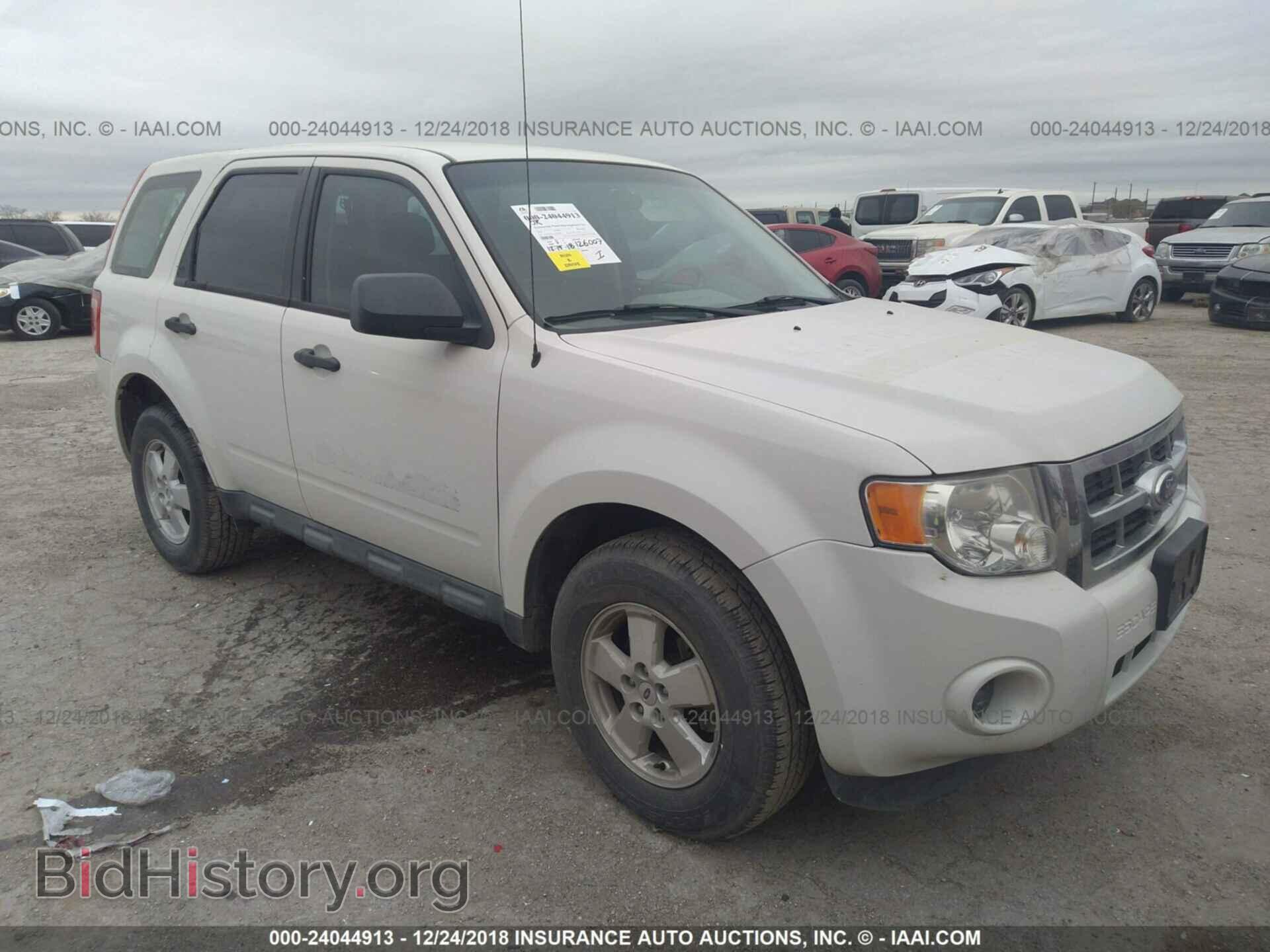 Photo 1FMCU0C78CKA10001 - Ford Escape 2012