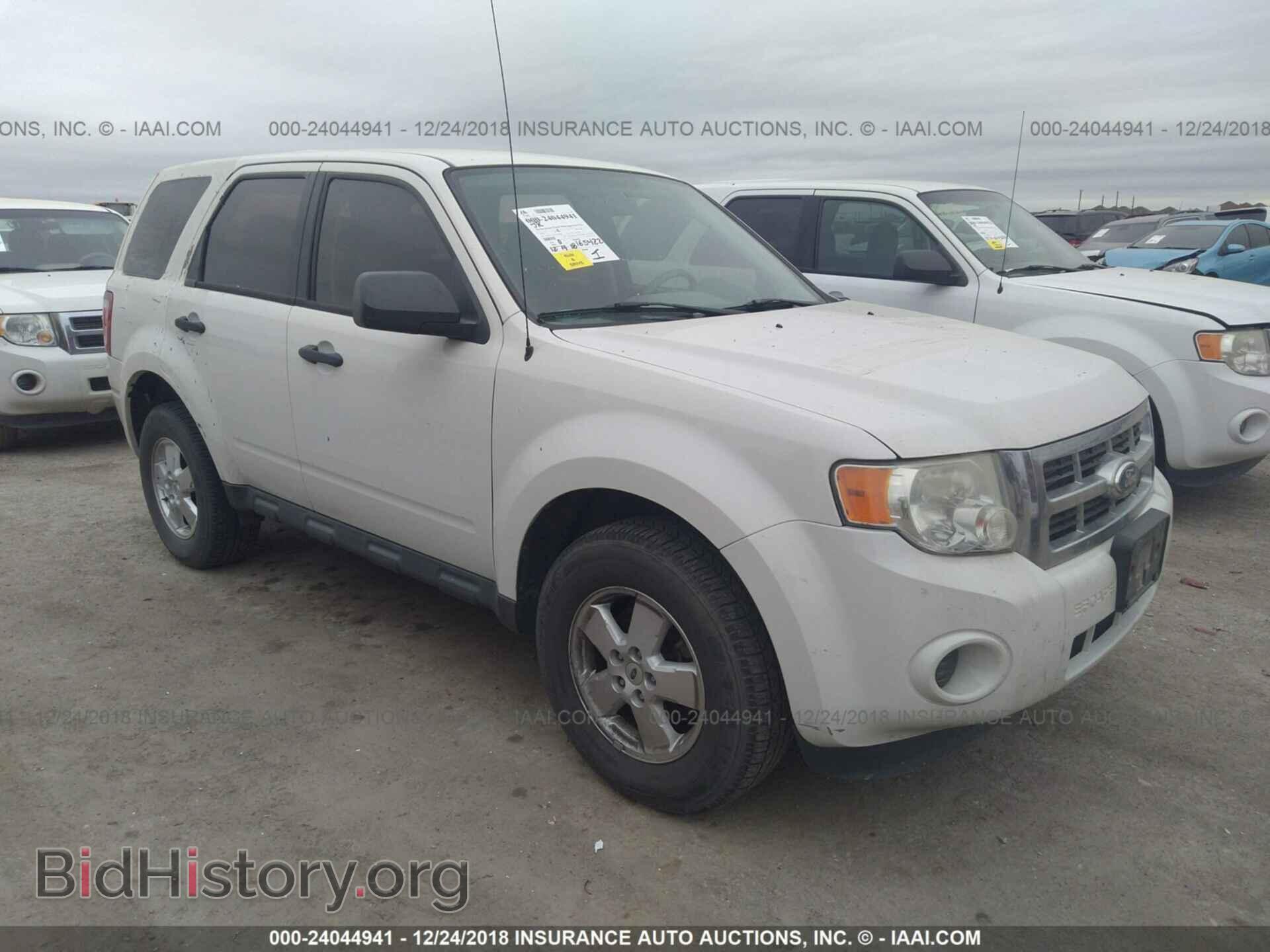 Photo 1FMCU0C78CKA09981 - Ford Escape 2012