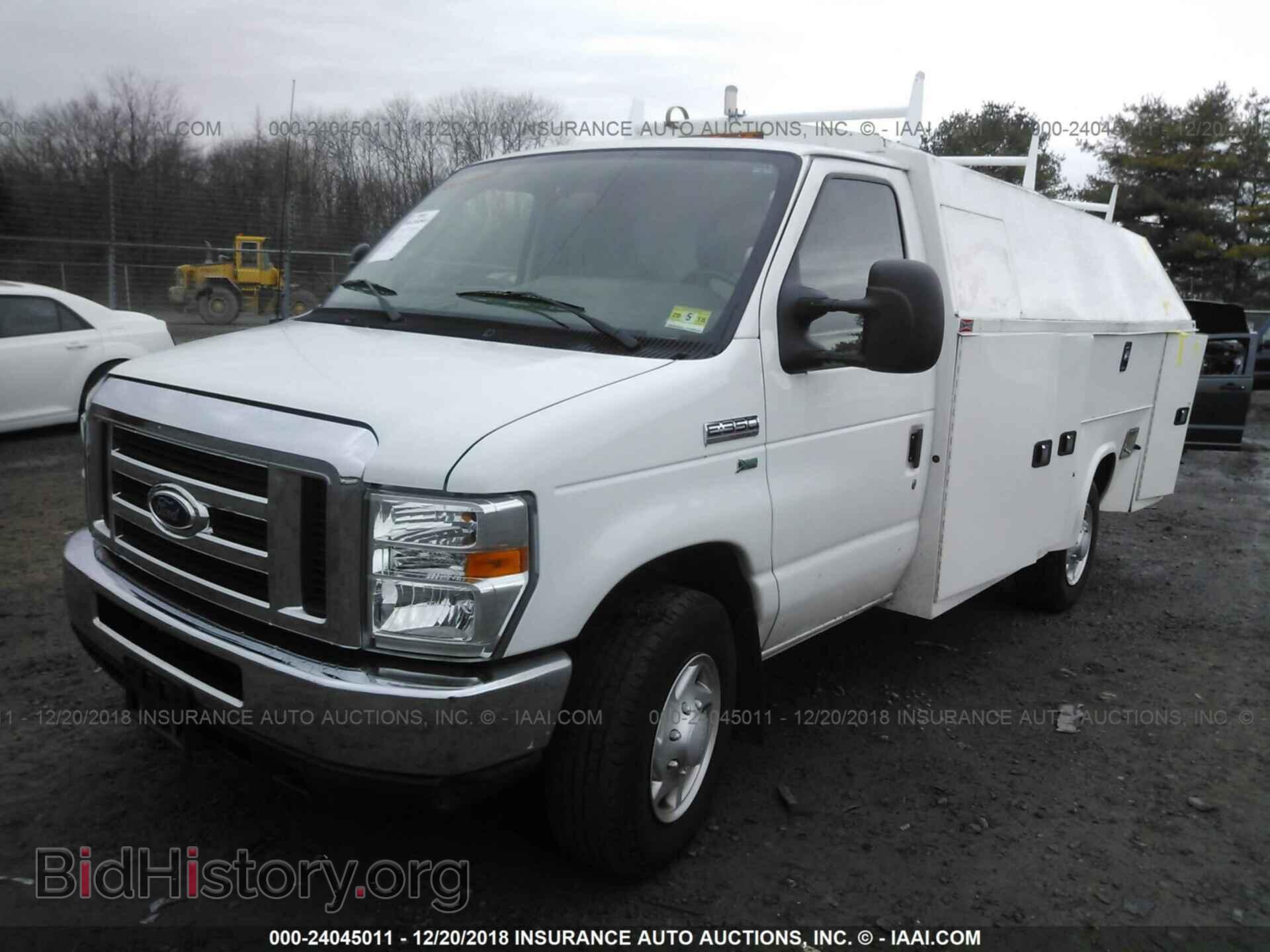2015 FORD ECONOLINE - VIN: 1FDWE3FL3FDA01641 - Фото 2
