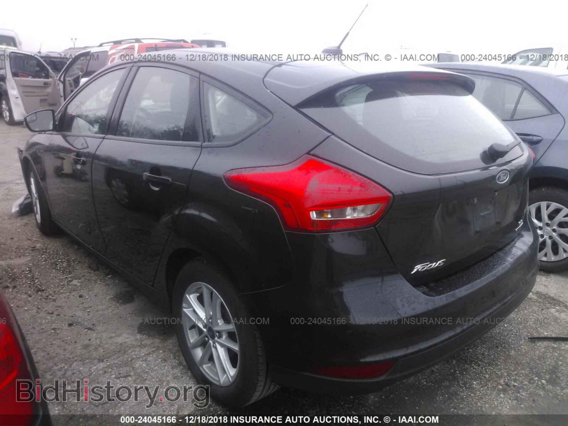 2015 Ford Focus - VIN: 1FADP3K25FL329299 - Photo 3