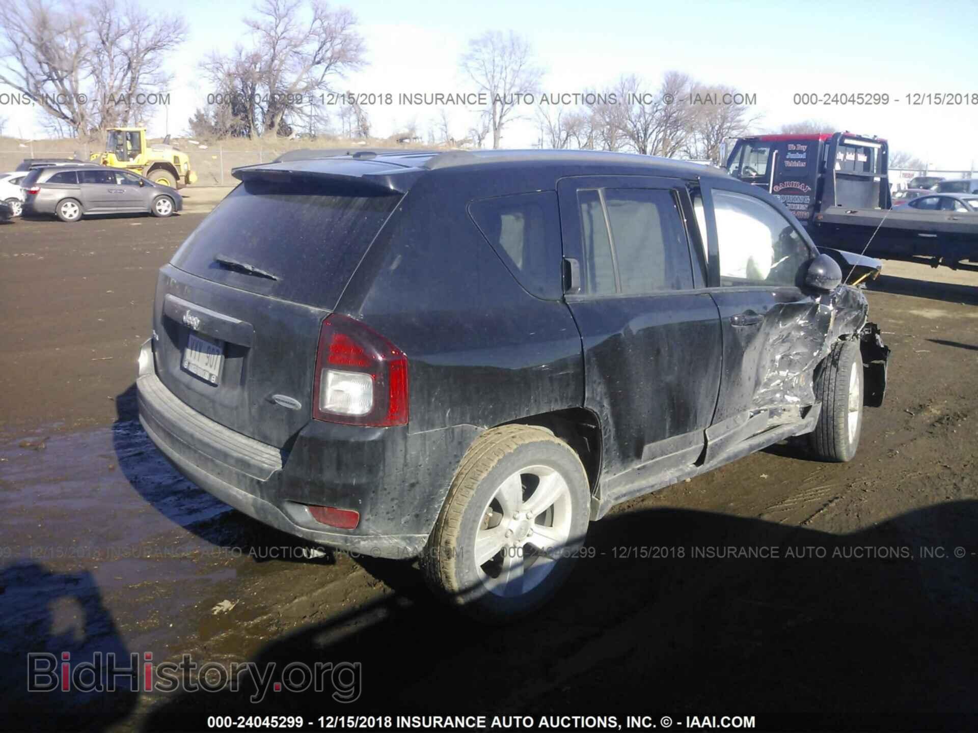 2015 JEEP COMPASS - VIN: 1C4NJDEB3FD169449 - Photo 4