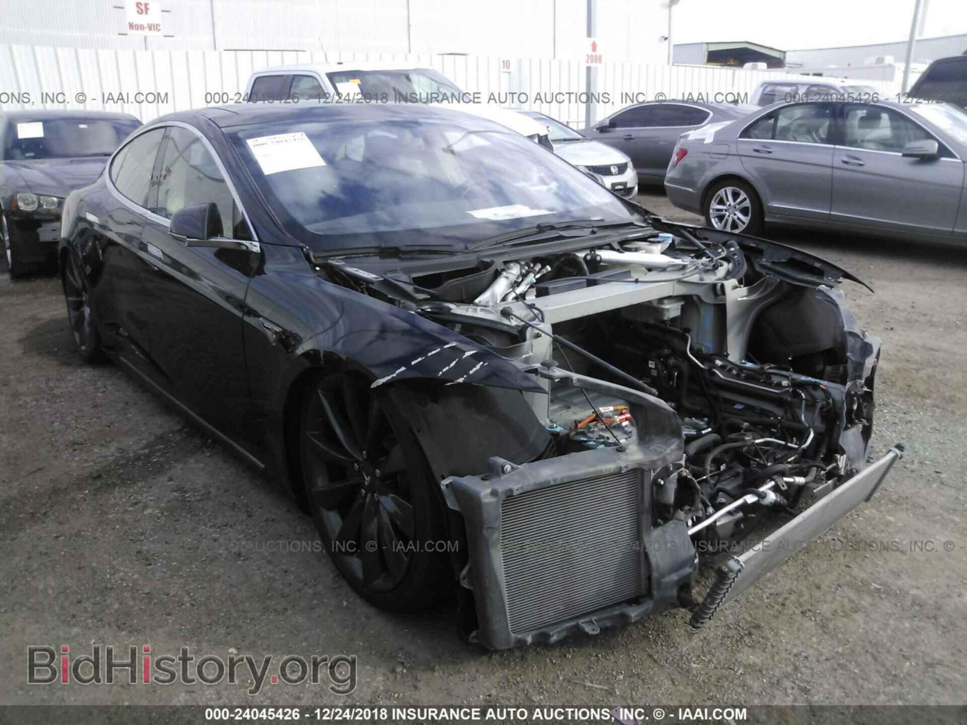 Фотография 5YJSA1DP1DFP17260 - TESLA MODEL S 2013
