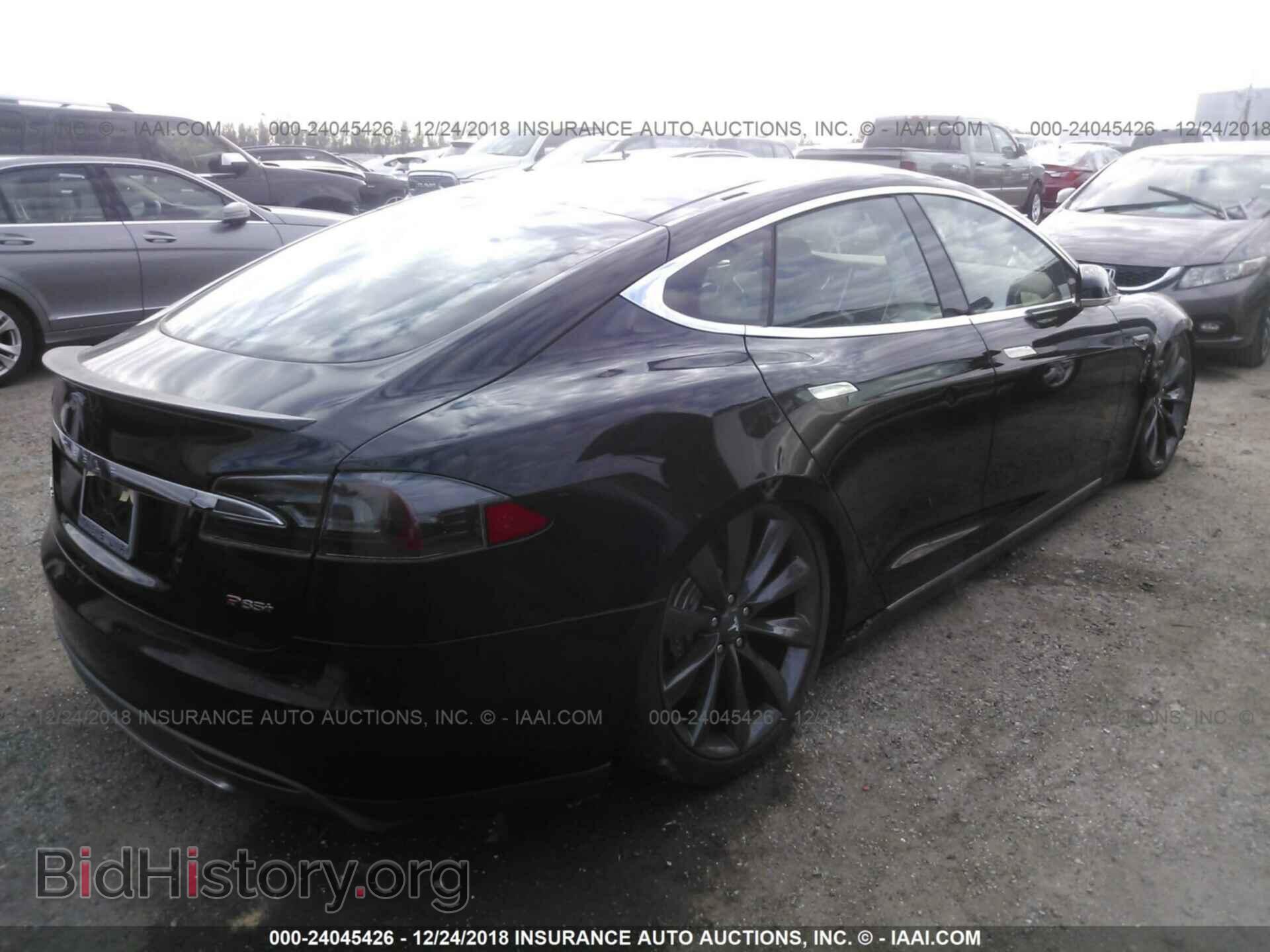 2013 TESLA MODEL S - VIN: 5YJSA1DP1DFP17260 - Фото 4