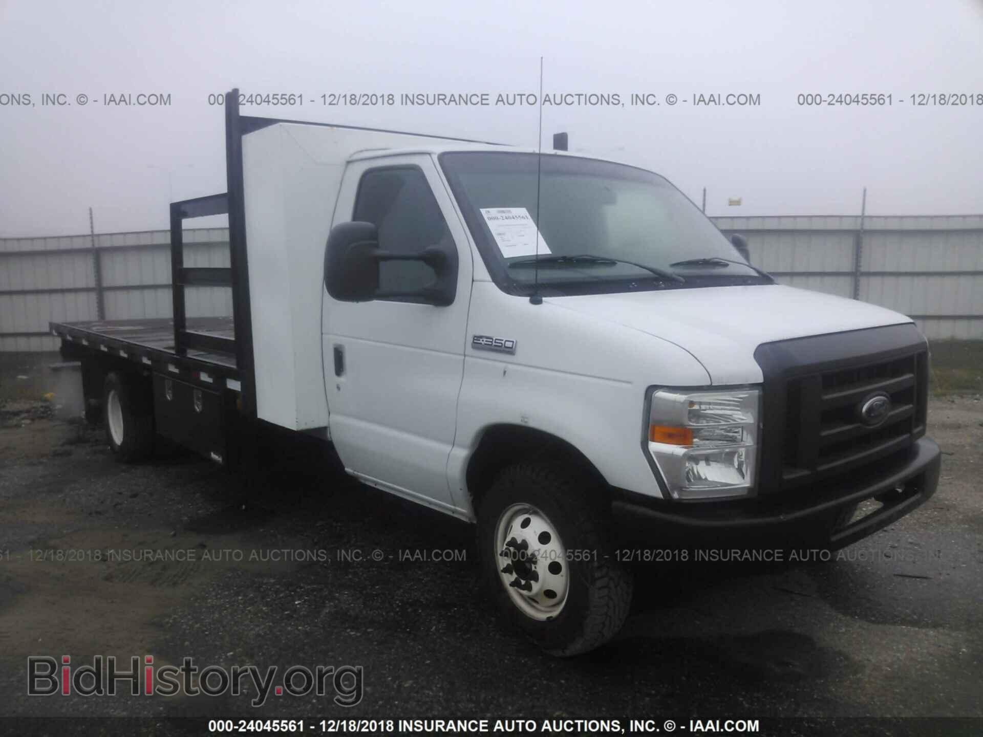 Photo 1FDWE3FS7CDA64938 - Ford Econoline 2012